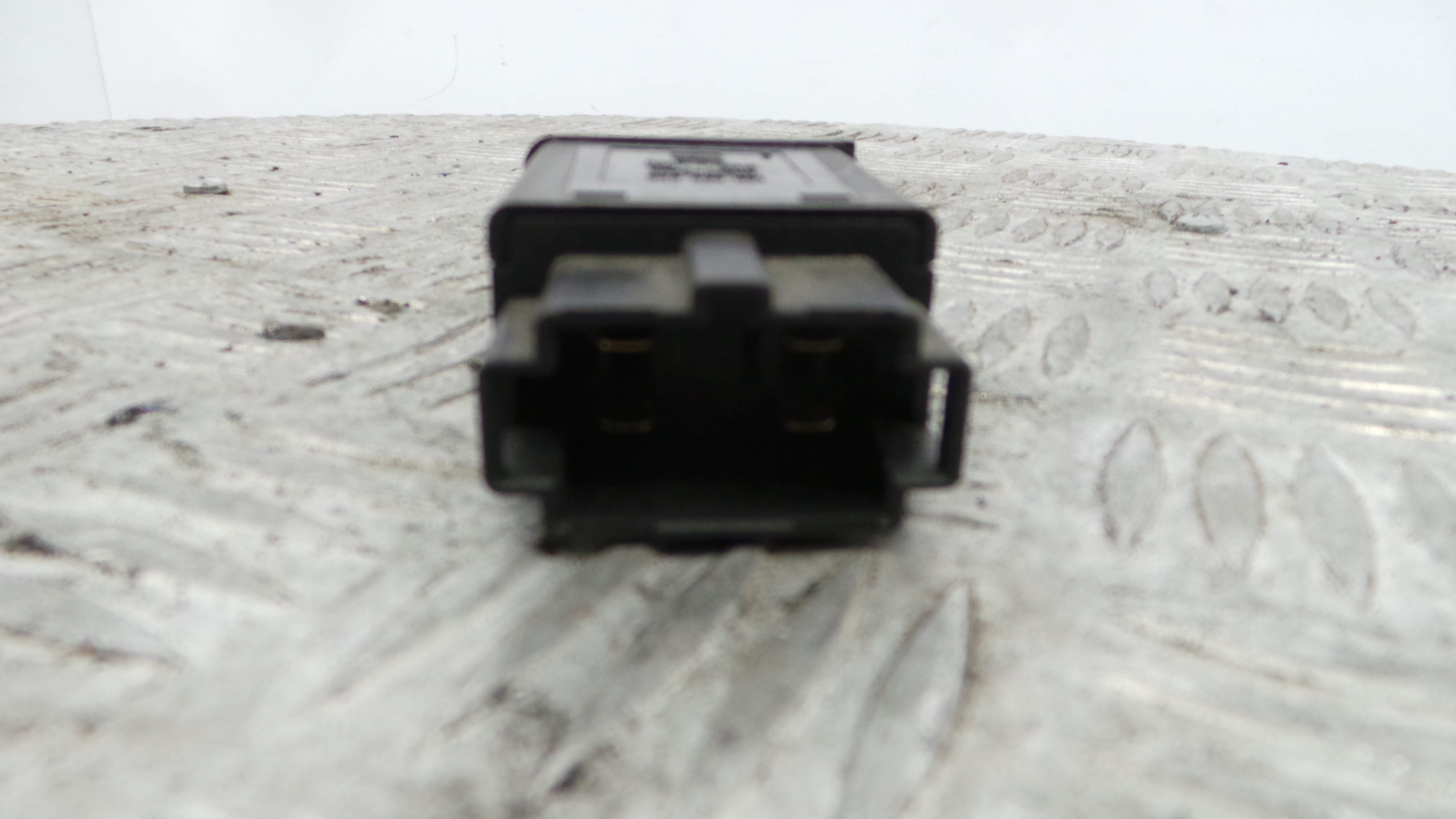 Comutador Interruptor Desembaciador Vidro 6K0959621 - SEAT IBIZA II (6K1), IBIZA Mk II (6K1)-36403927