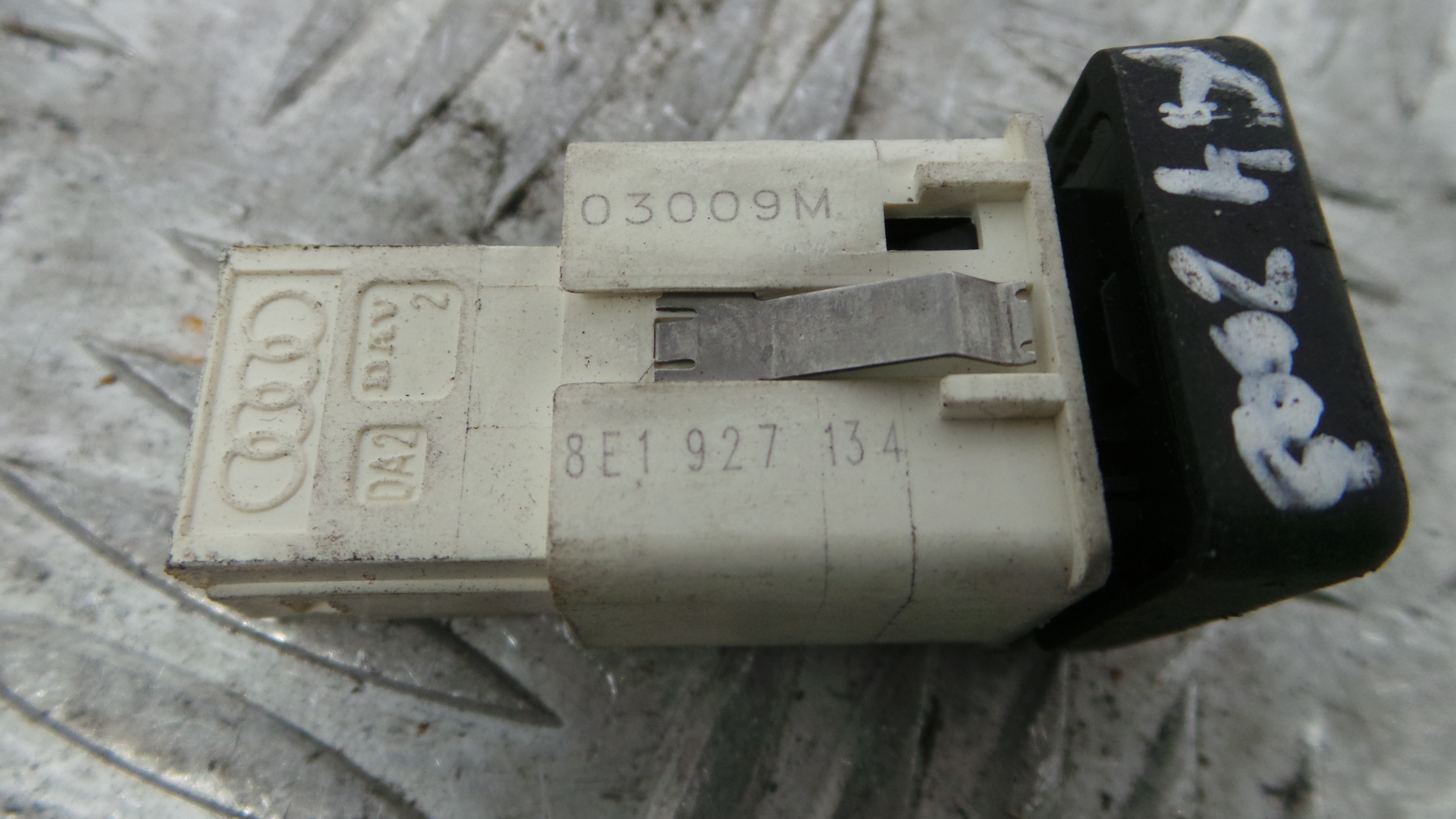 Botão ESP 8E1927134 - AUDI A4 B6 (8E2)-36405331