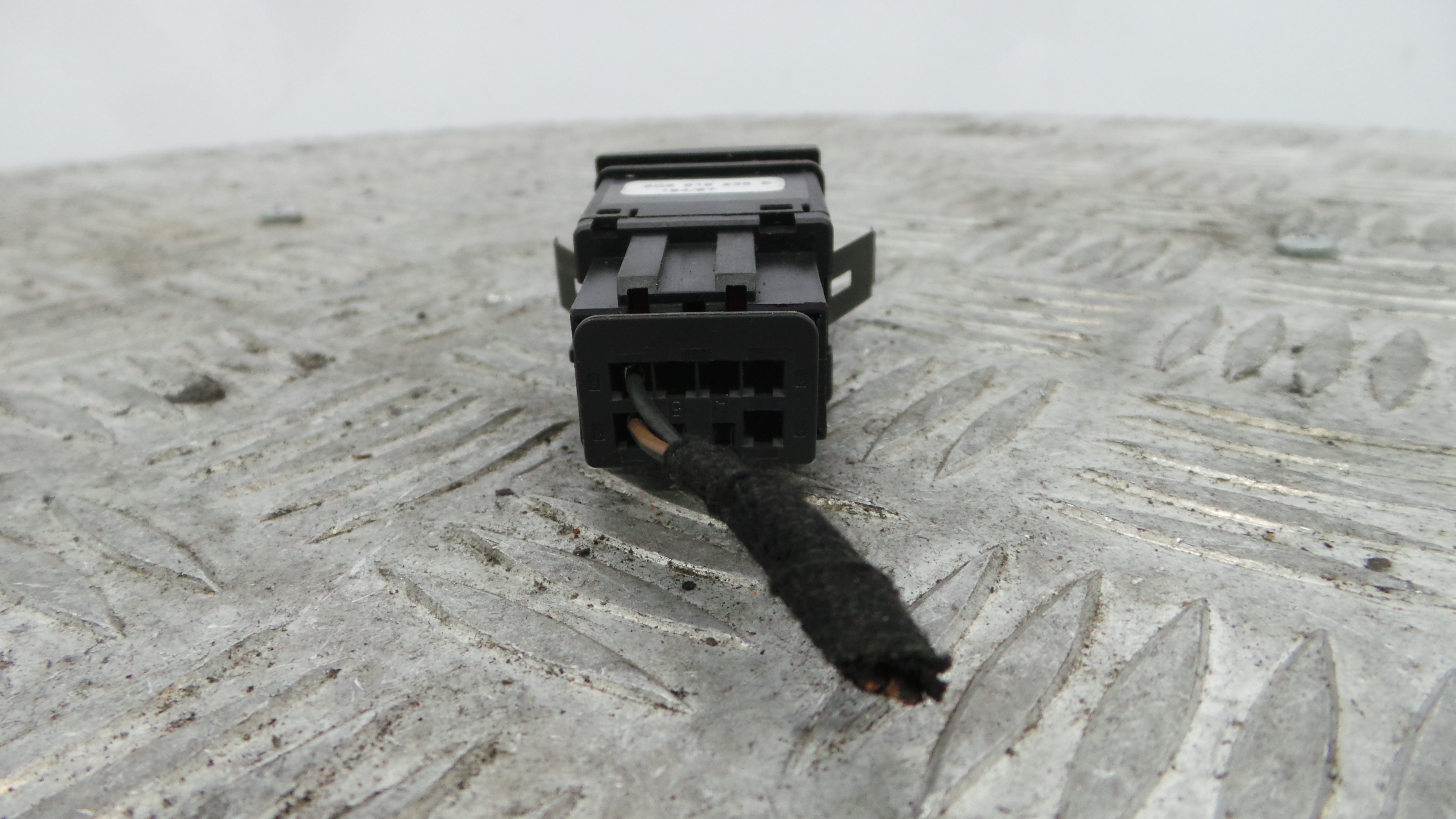 Botão Airbag Passageiro 6Q0919235 - VW POLO (9N_, 9A_)-36405387