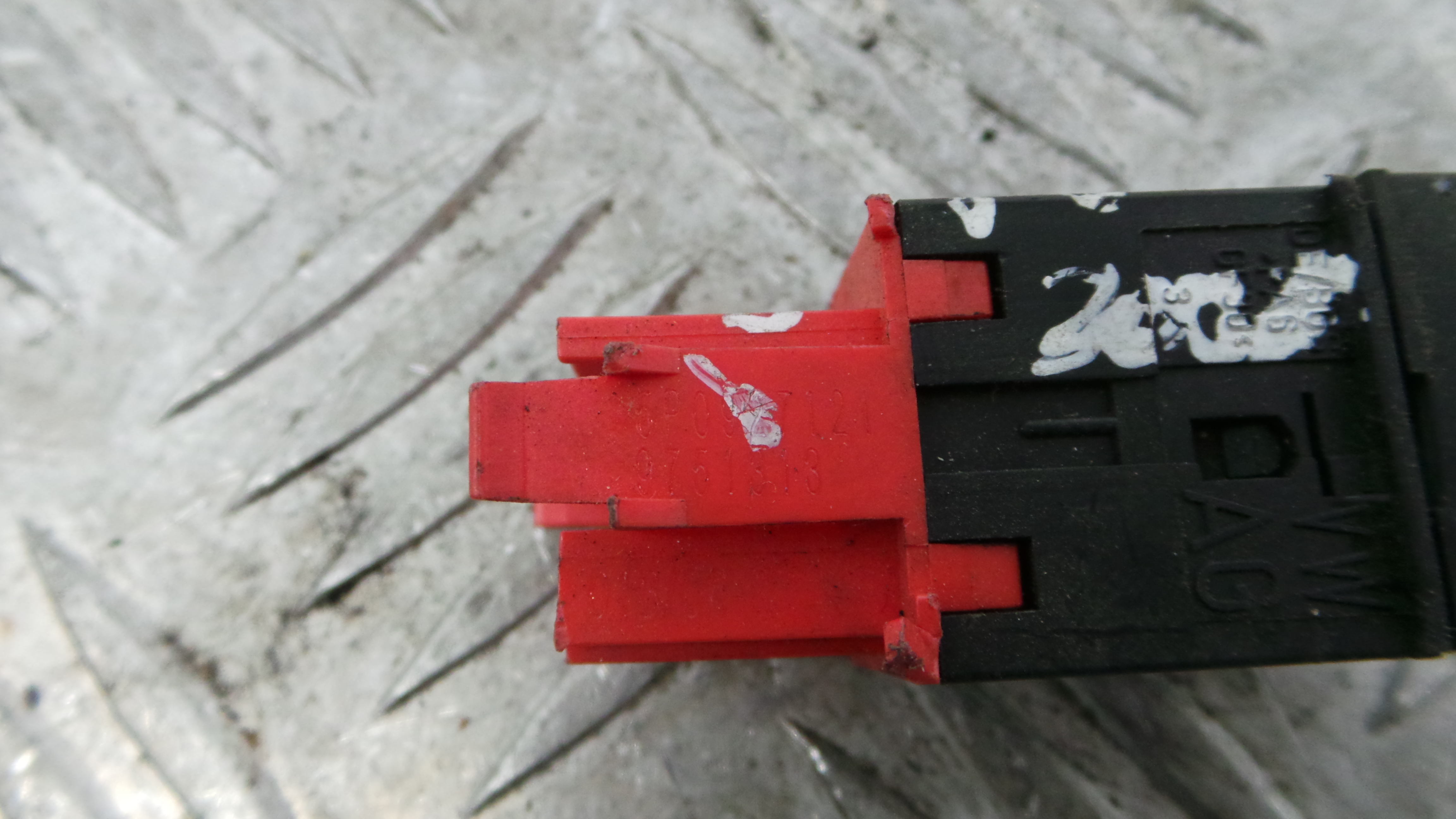 Interruptor Pneus 5P0927121 - SEAT LEON (1P1)-36405439