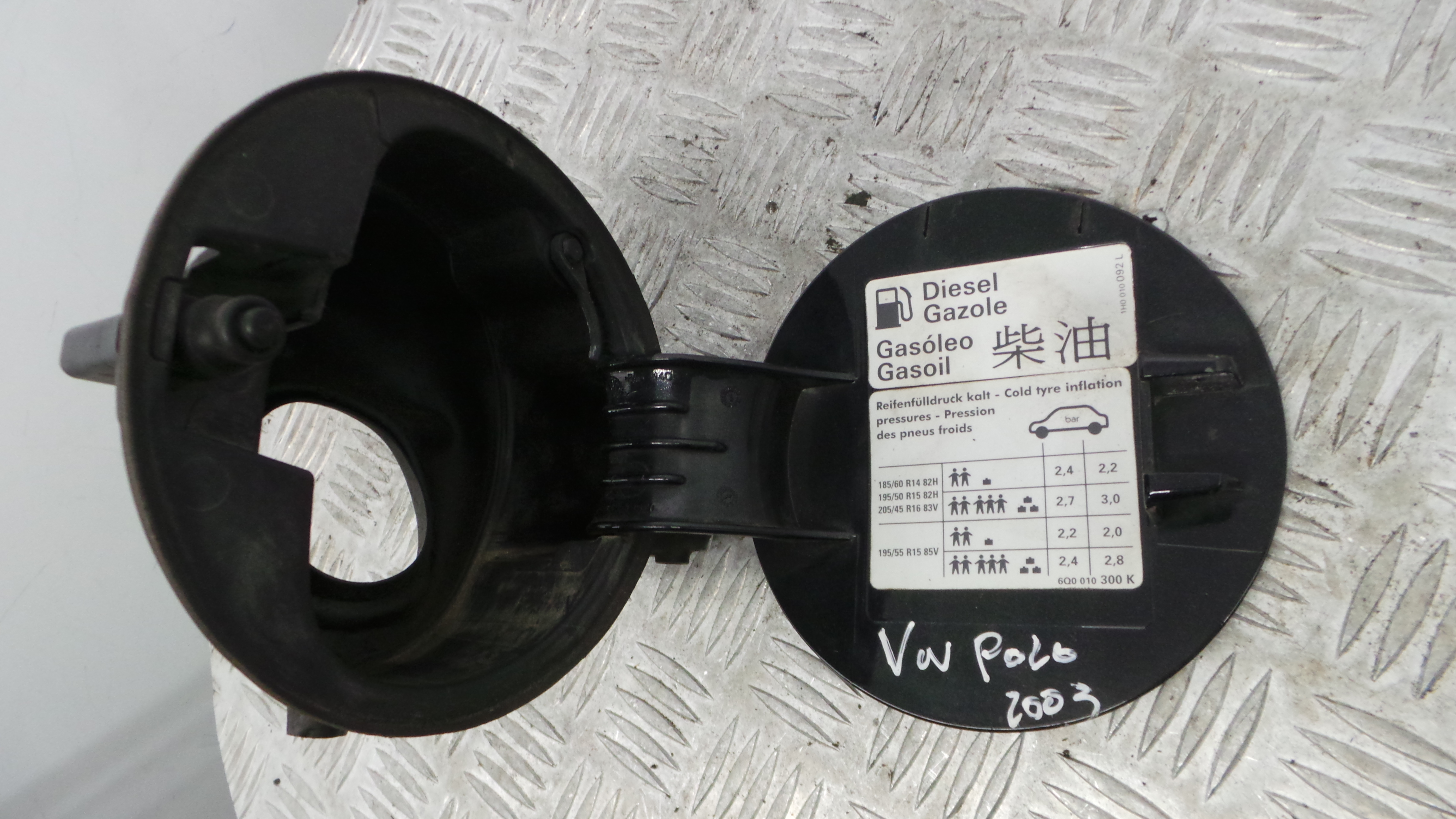 Tampão de Combustivel  6Q6809857C - VW POLO (9N_, 9A_)-36405964