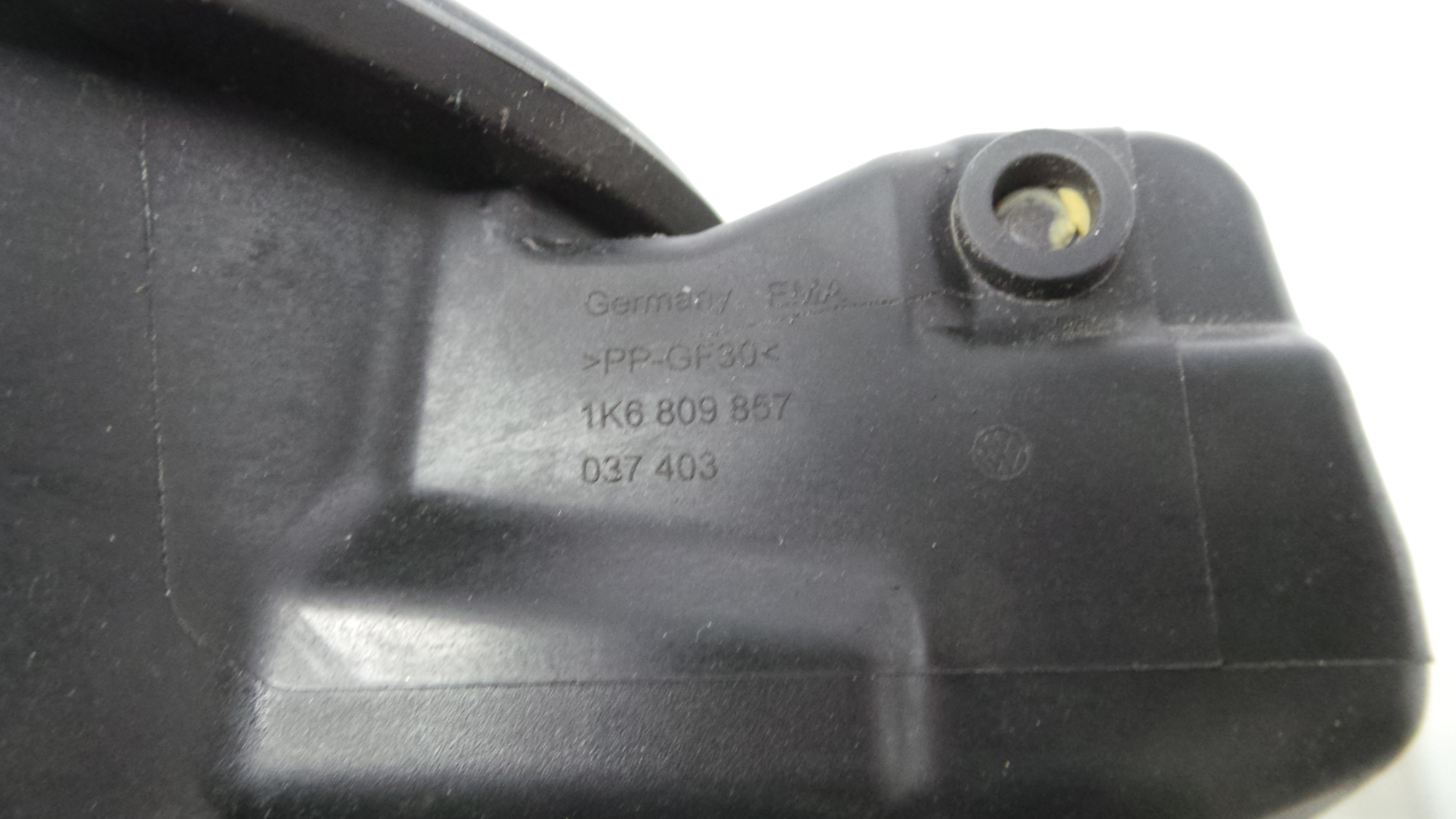 Tampão de Combustivel  1K6809857 - VW GOLF V (1K1)-36405988