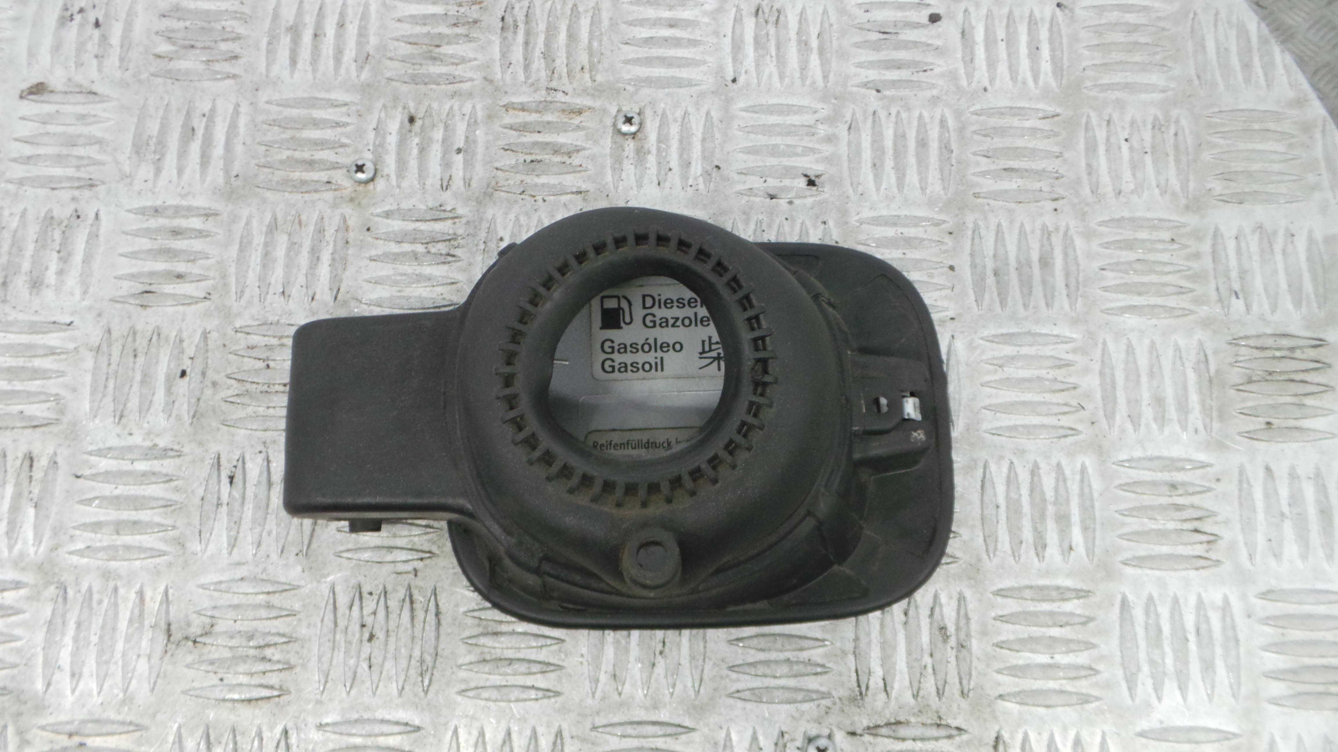 Tampão de Combustivel  1J0809857E - VW BORA I (1J2)-36405992