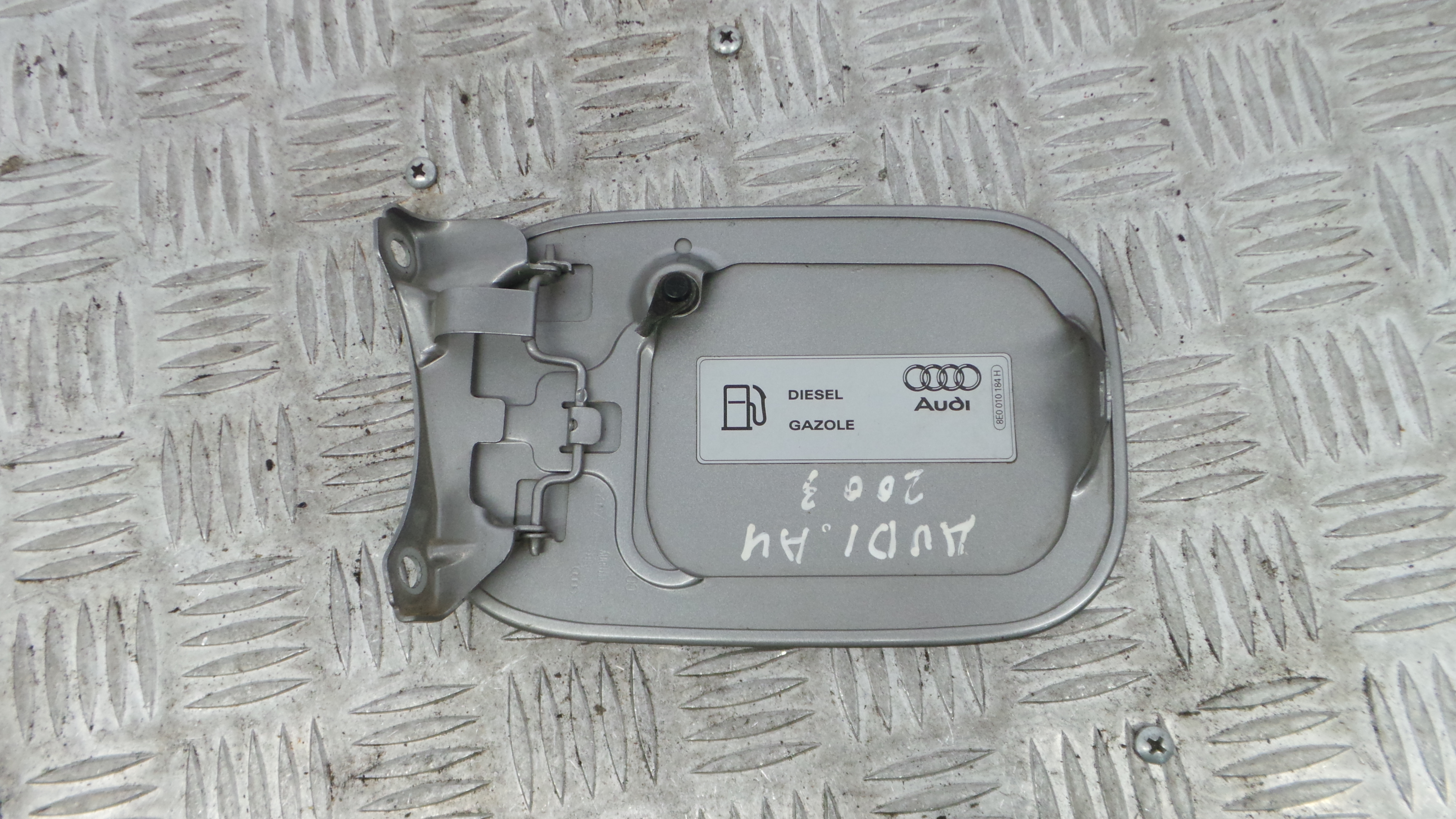 Tampão de Combustivel 8E0809905B - AUDI A4 B6 (8E2)-36406012