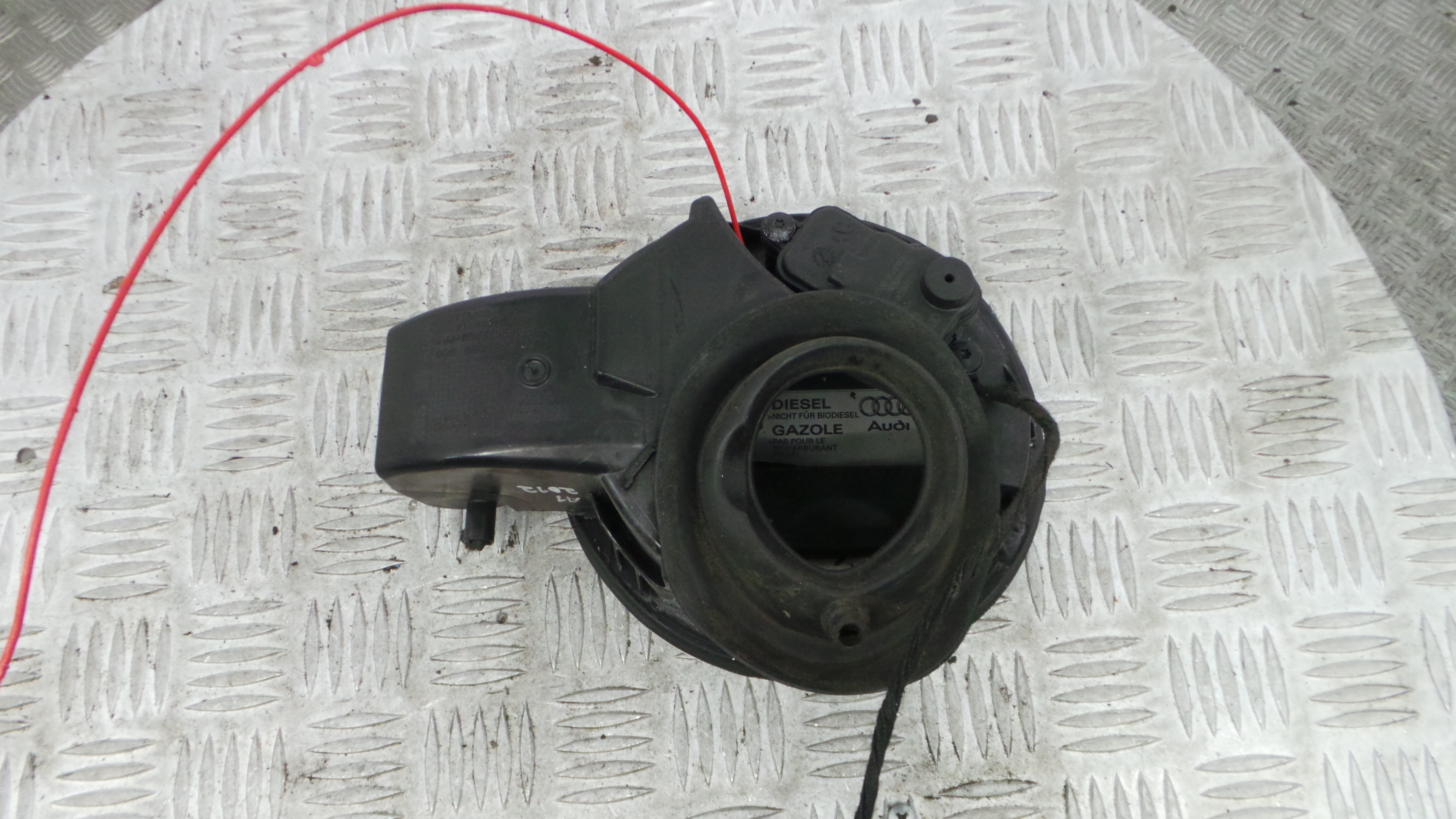 Tampão de Combustivel 8X0809906 - AUDI A1 (8X1, 8XK)-36406422