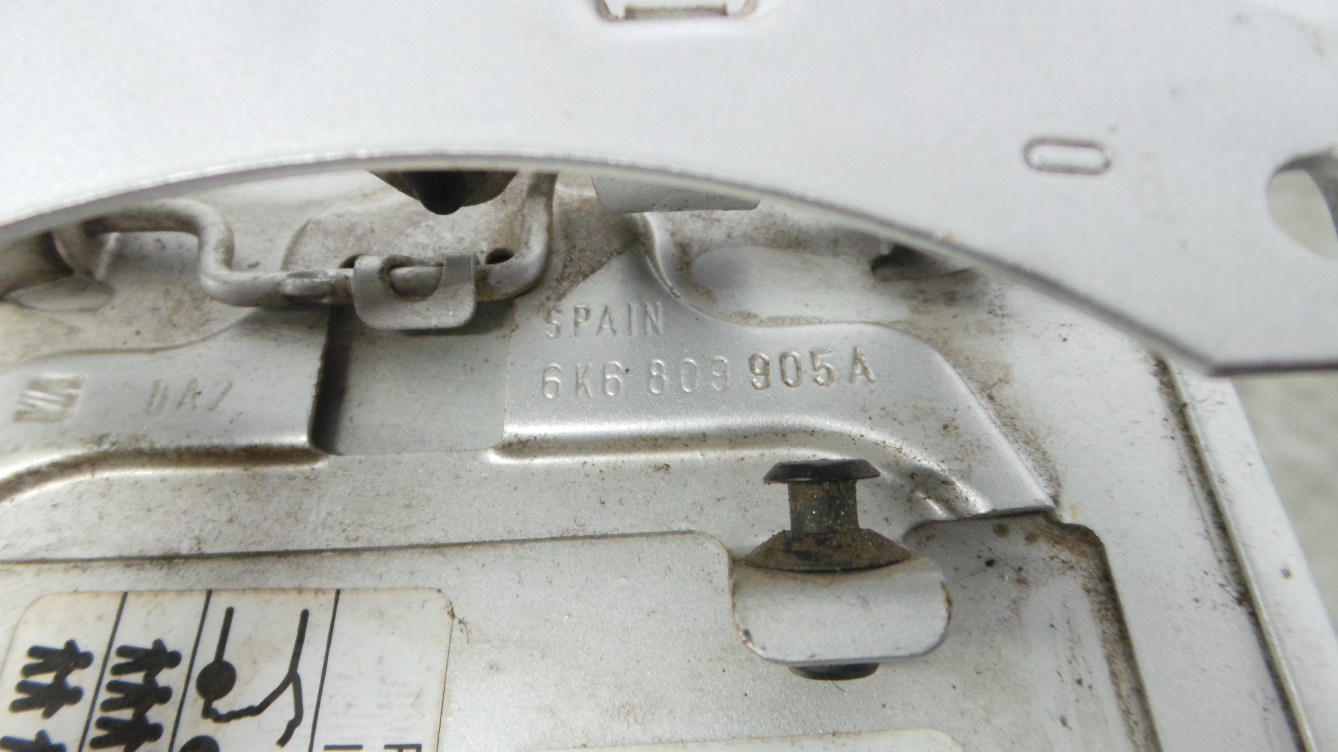 Tampão de Combustivel  6K6809905A - SEAT IBIZA II (6K1), IBIZA Mk II (6K1)-36406484