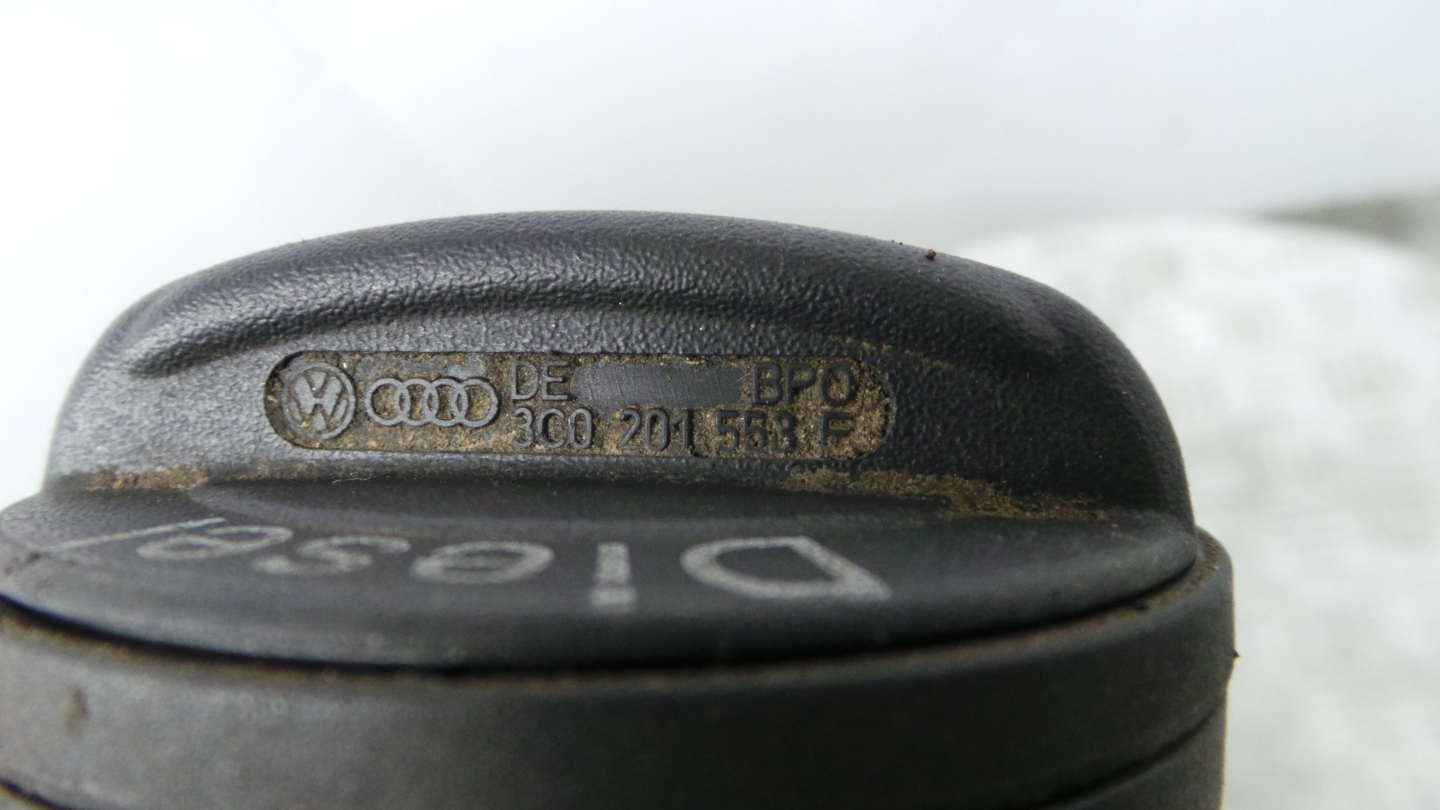 Tampão de Combustivel  3C0201553F - VW PASSAT B6 (3C2)-36406666