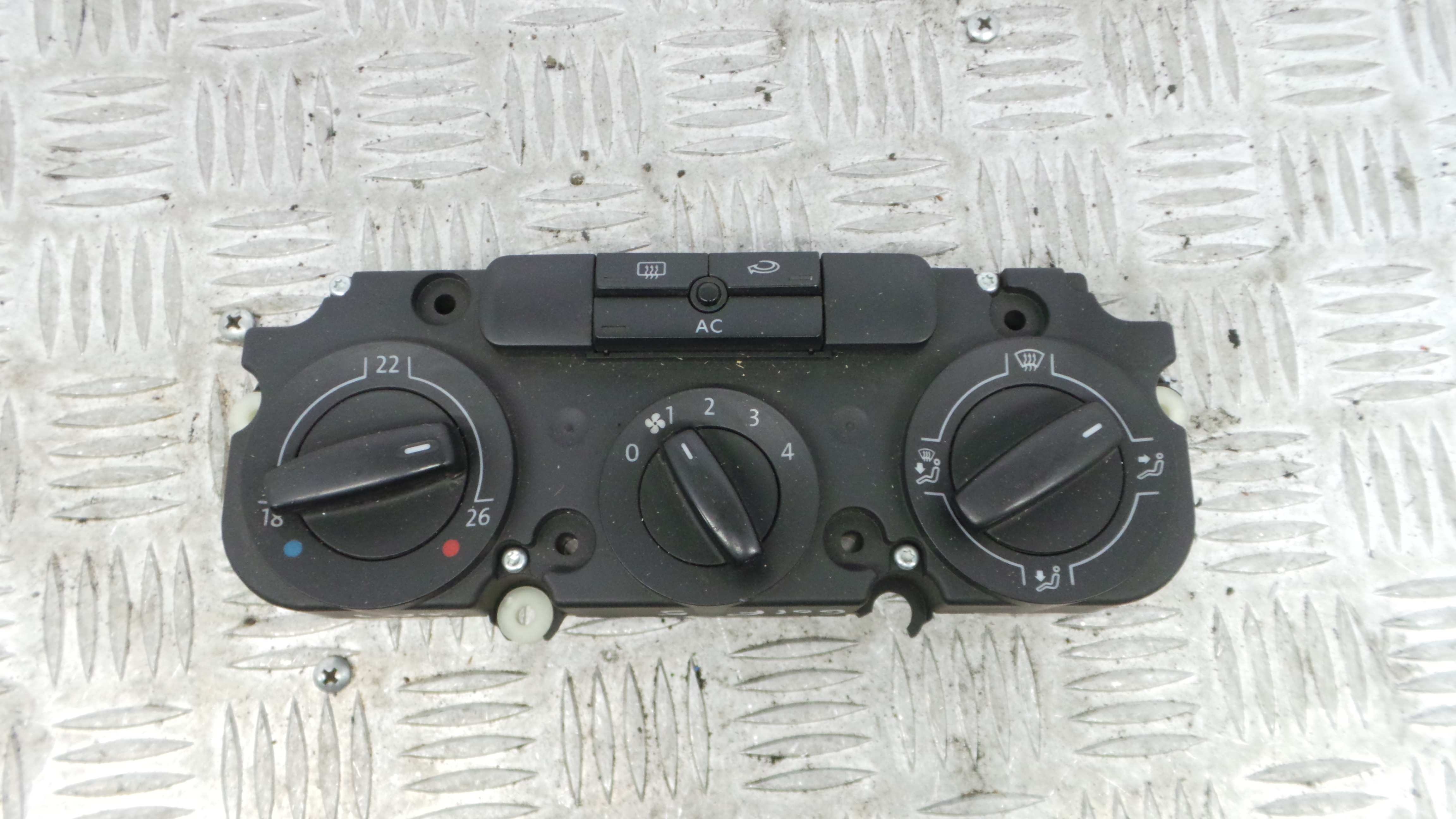 Comando da Sofagem / Climatronic 1K0820047HB - VW GOLF V (1K1)-36406922