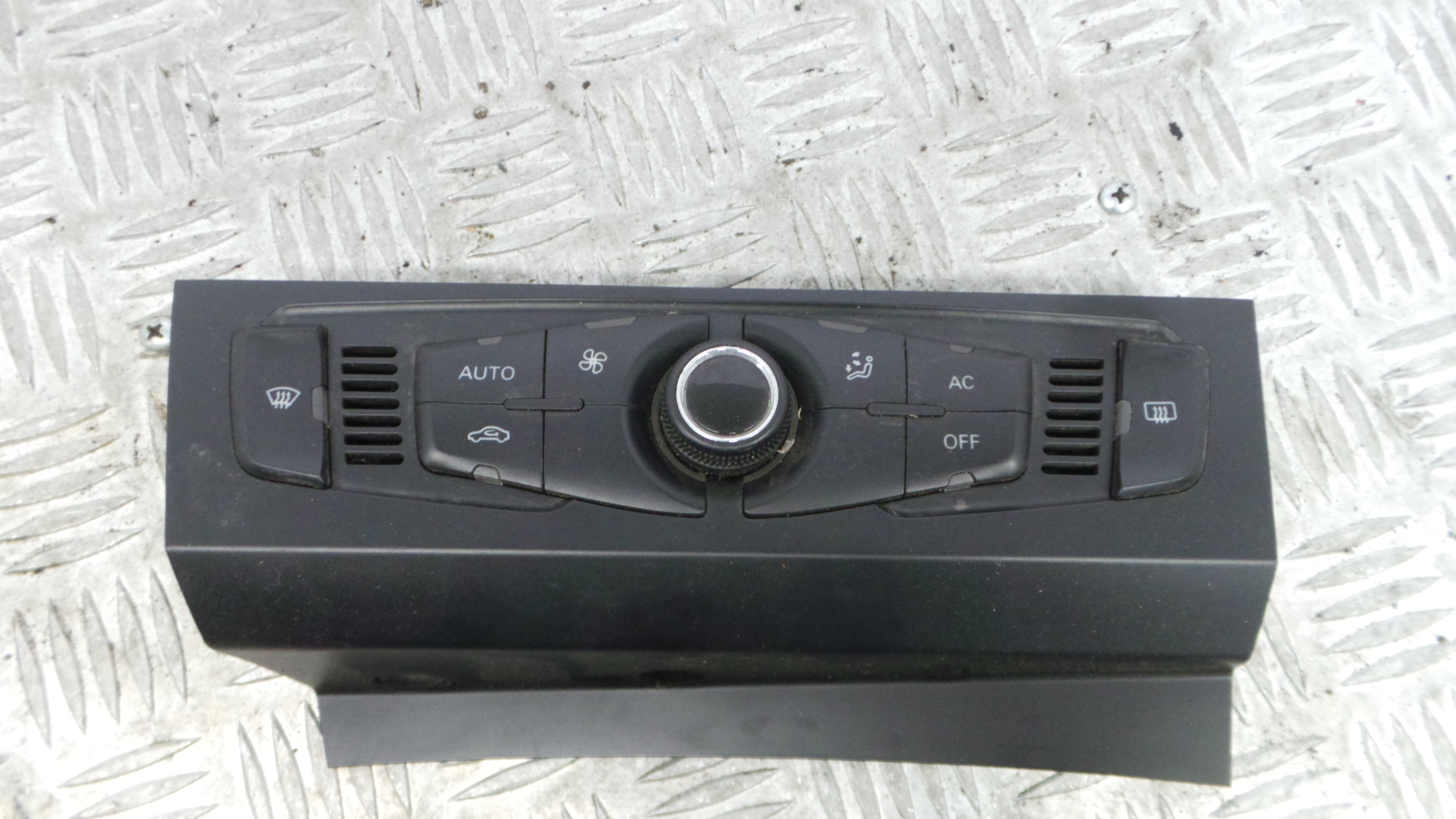 Comando da Sofagem / Climatronic 8T2820043AD - AUDI A4 B8 (8K2)-36406932