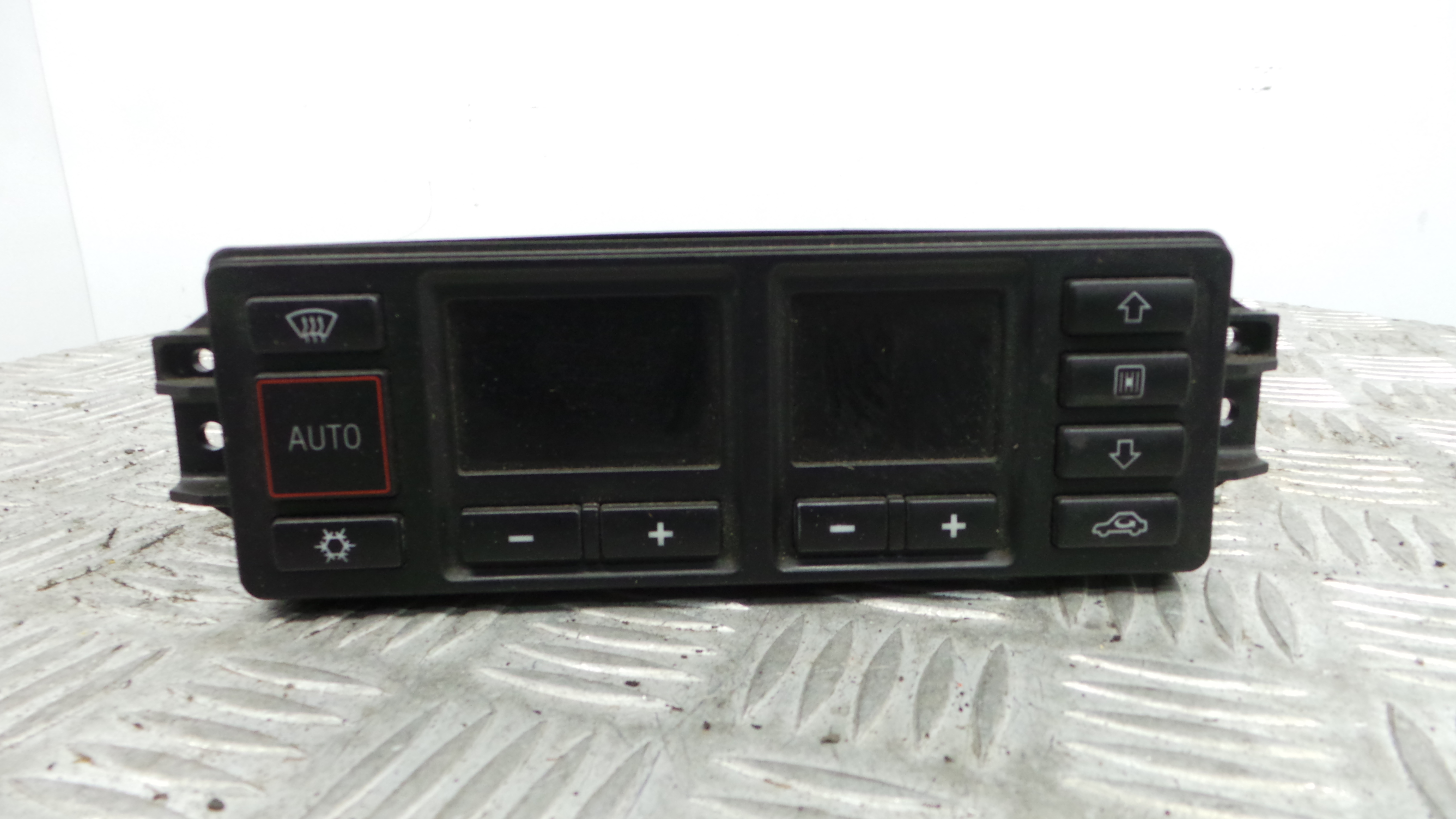 Comando da Sofagem / Climatronic 8L0820043B - AUDI A4 B5 Avant (8D5)-36407187