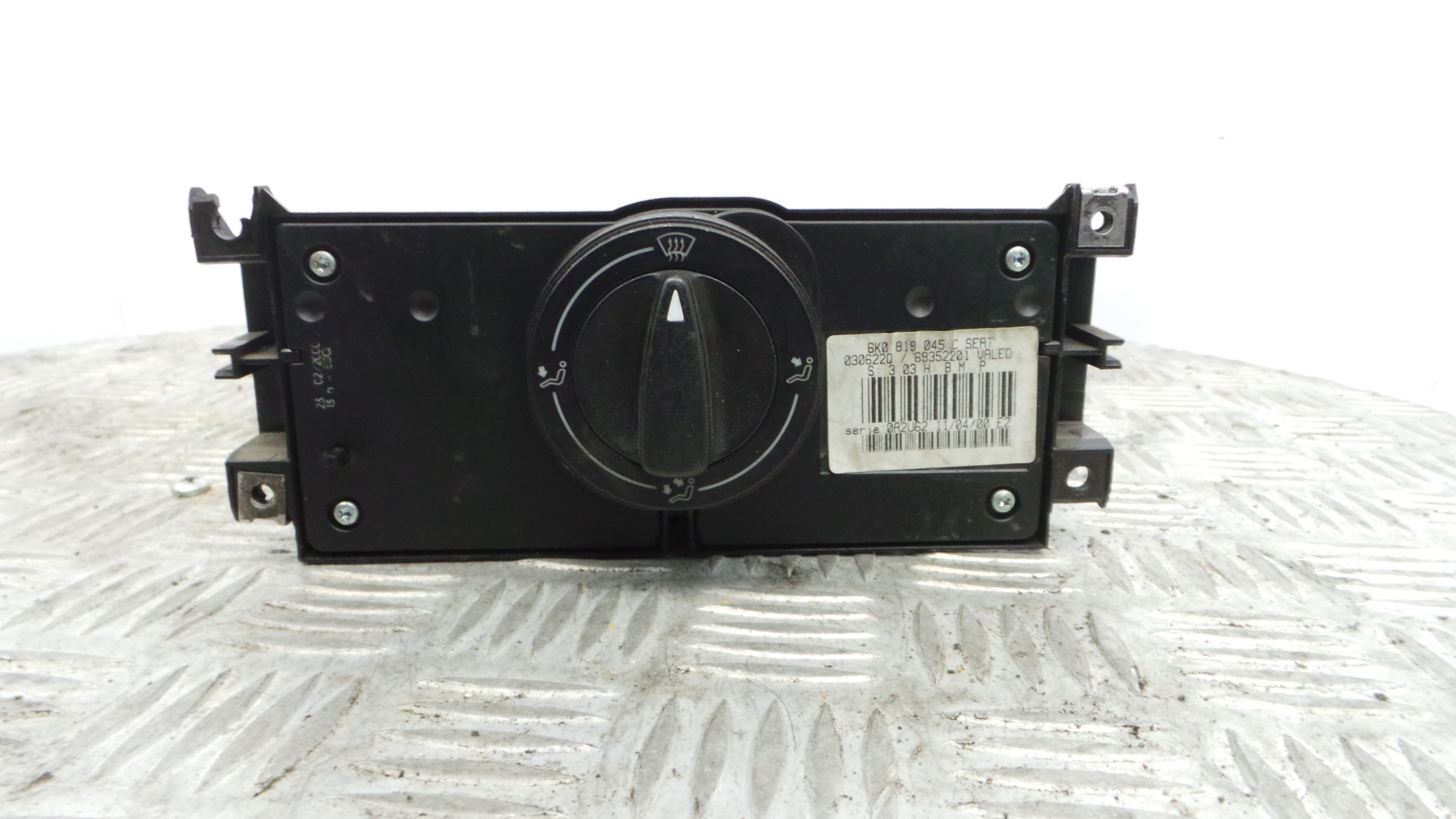 Comando da Sofagem / Climatronic 6K0819045C - SEAT IBIZA II (6K1), IBIZA Mk II (6K1)-36407193