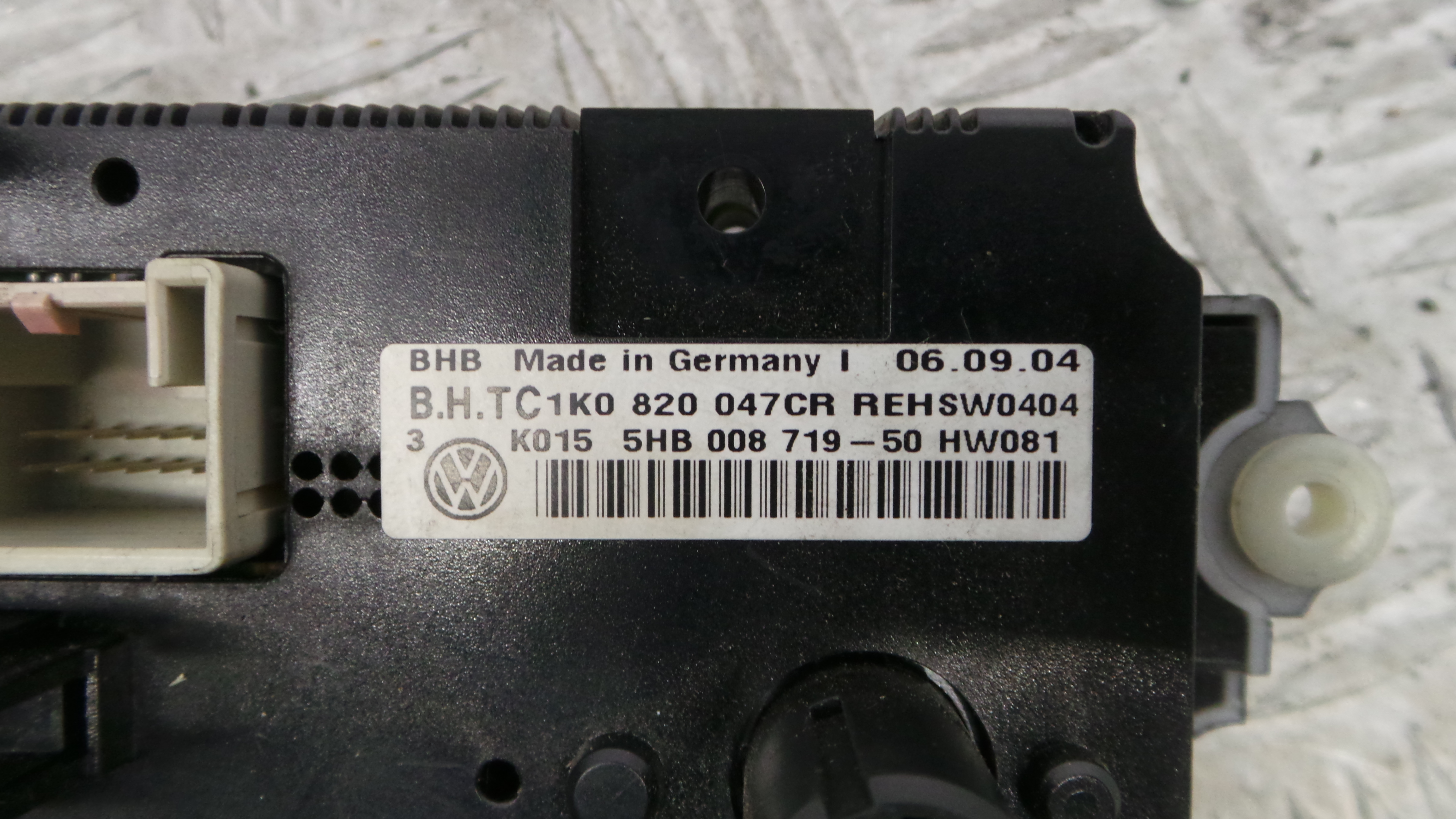 Comando da Sofagem / Climatronic 1K0820047CR - VW GOLF V (1K1)-36407214