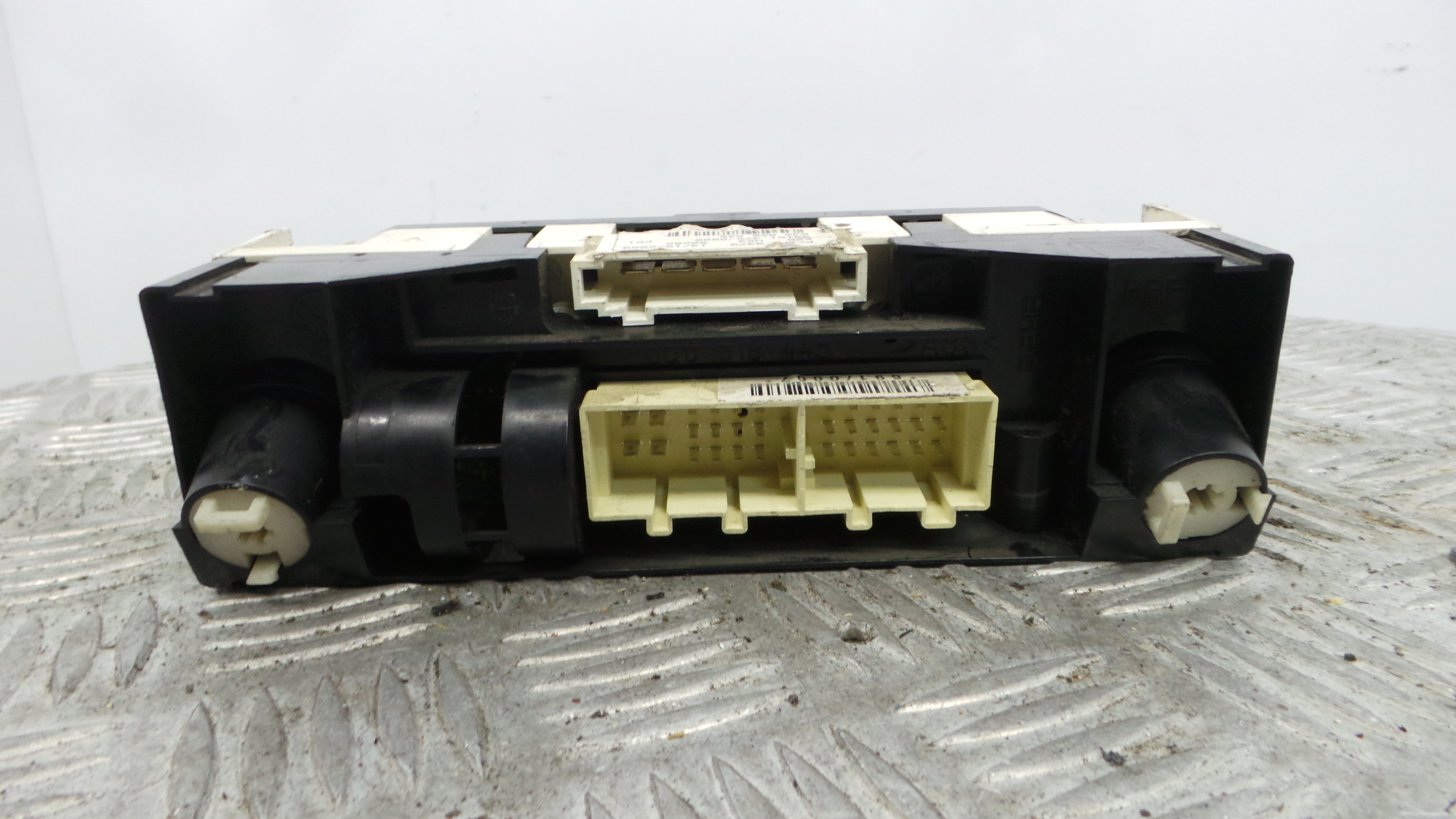 Comando da Sofagem / Climatronic 6J0820045 - SEAT IBIZA IV (6J5, 6P1), IBIZA Mk IV (6J5, 6P1)-36407221