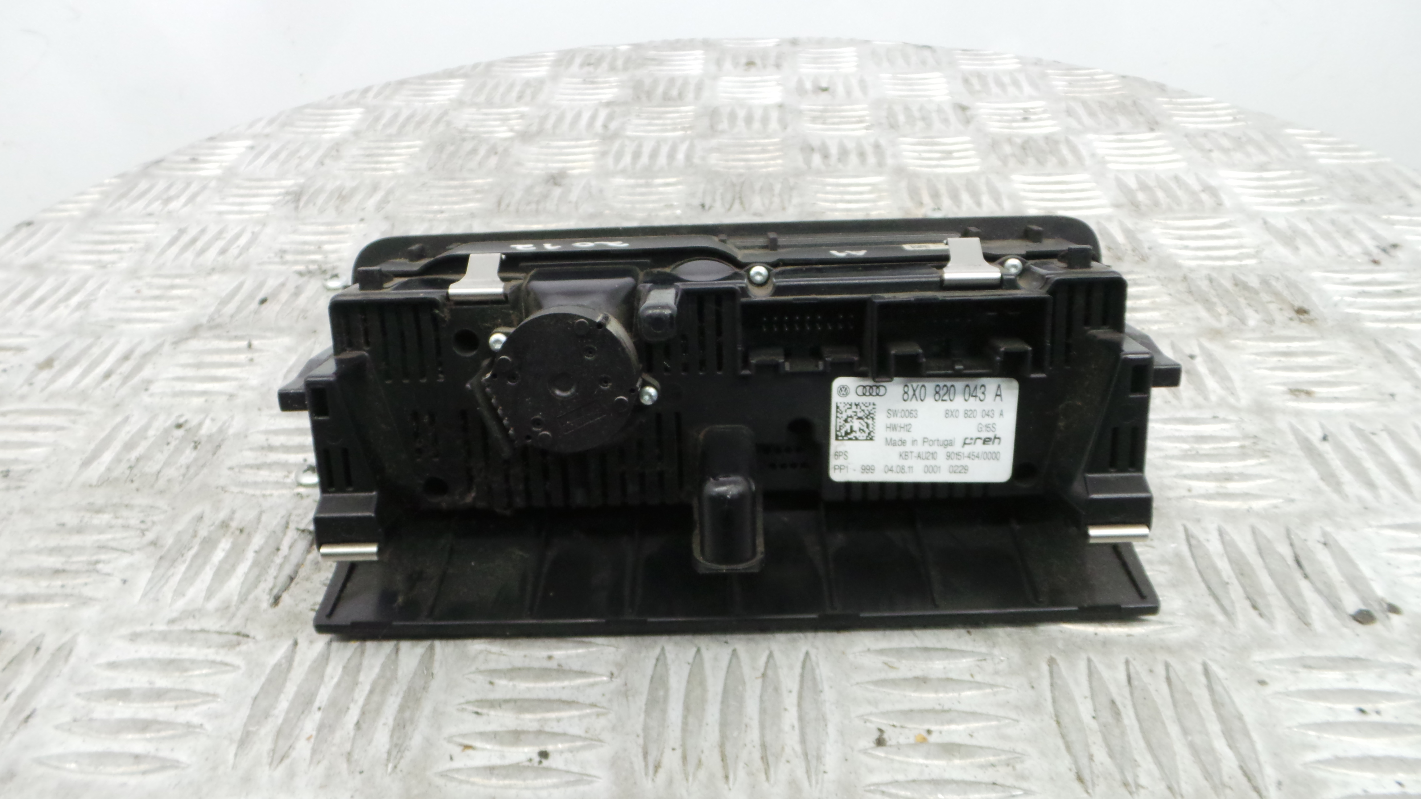 Comando da Sofagem / Climatronic 8X0820043A - AUDI A1 (8X1, 8XK)-36408328