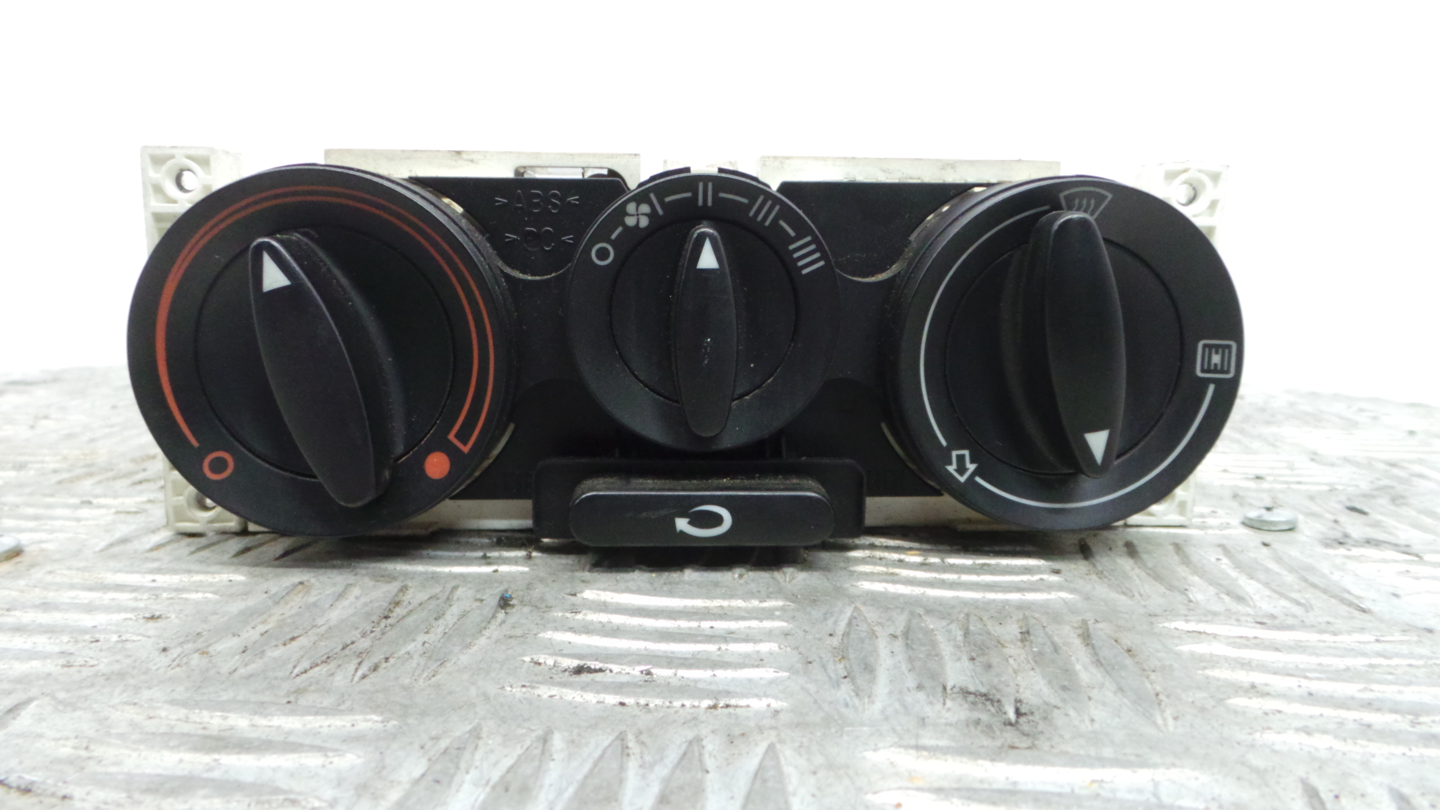 Comando da Sofagem / Climatronic 8L0819045A - AUDI A3 (8L1)-36408380