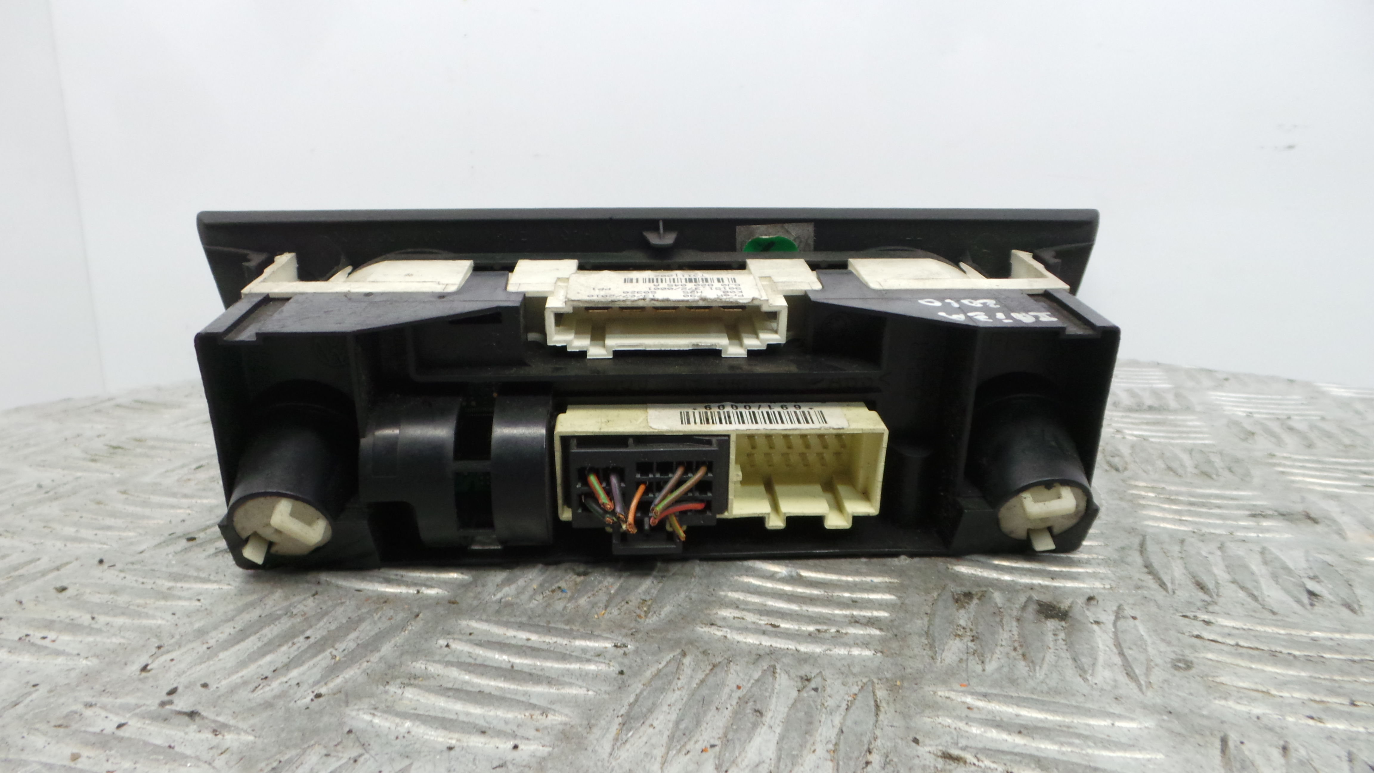 Comando da Sofagem / Climatronic 6J0820045A - SEAT IBIZA IV (6J5, 6P1), IBIZA Mk IV (6J5, 6P1)-36408821