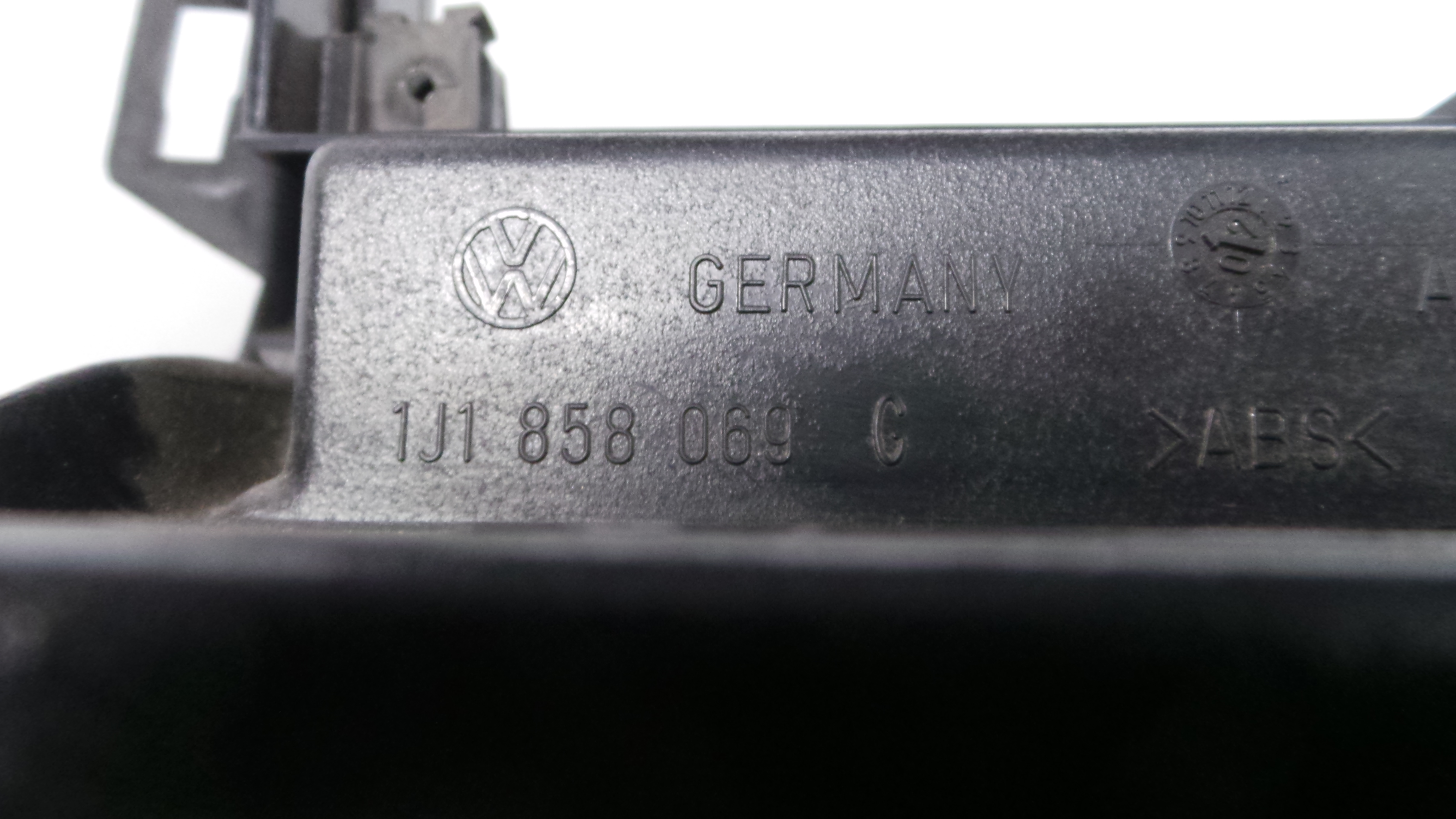 Consola central Tablier  1J1858069C - VW BORA I (1J2)-36410233