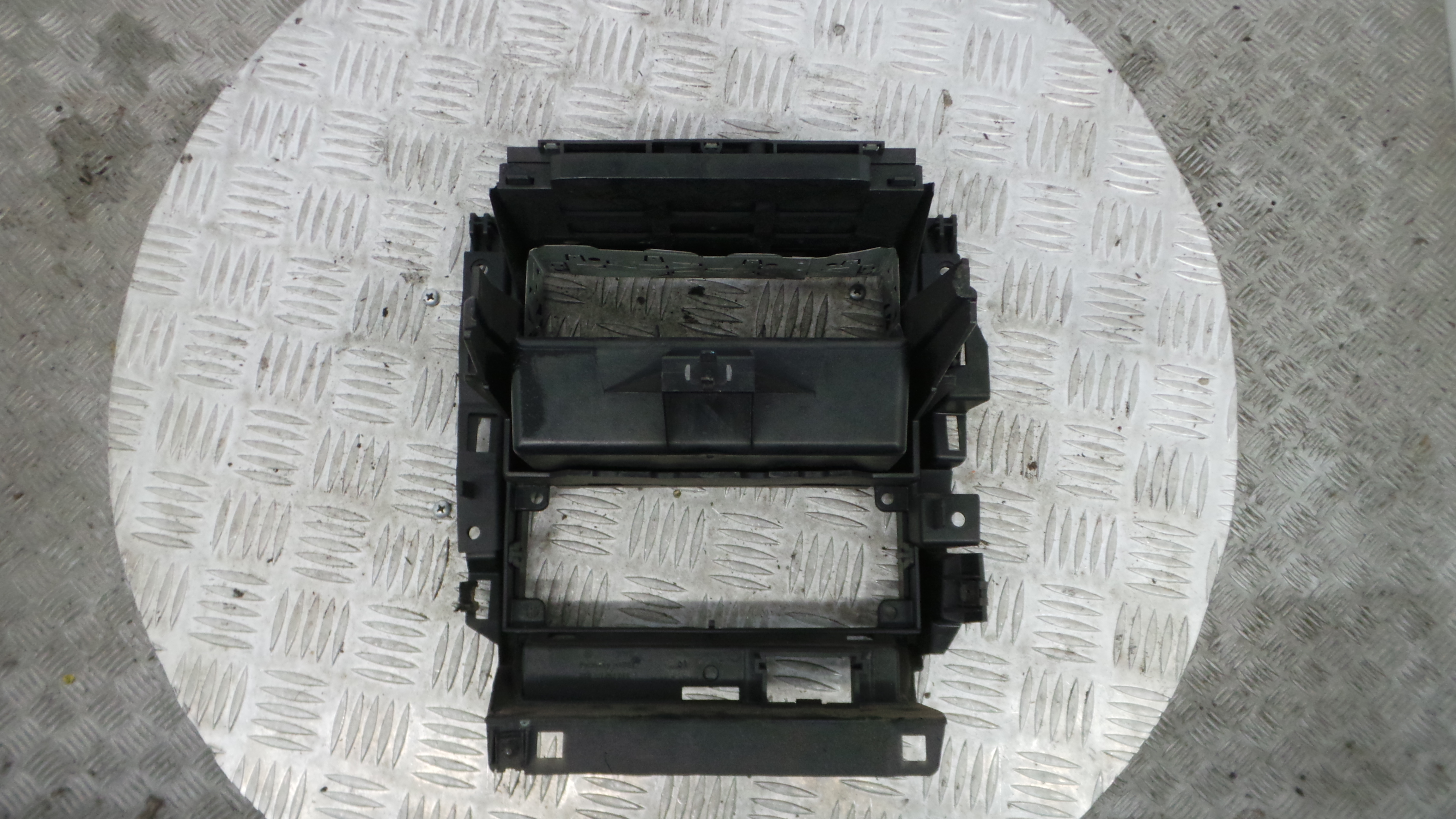 Consola central Tablier  1J1858071F - VW GOLF IV (1J1), GOLF Mk IV (1J1)-36410252