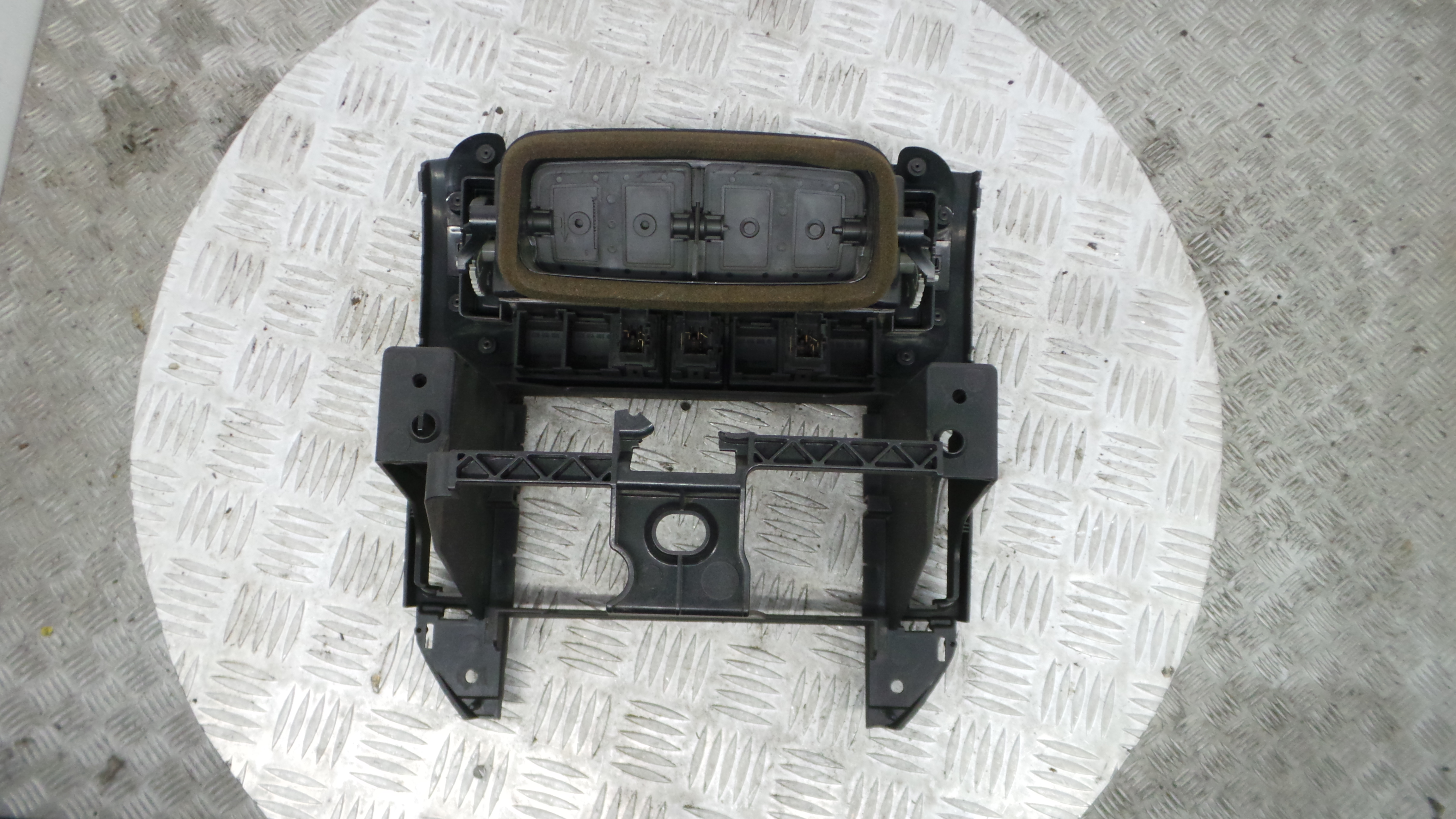 Consola central Tablier  6Q0858069A - VW POLO (9N_, 9A_)-36410256