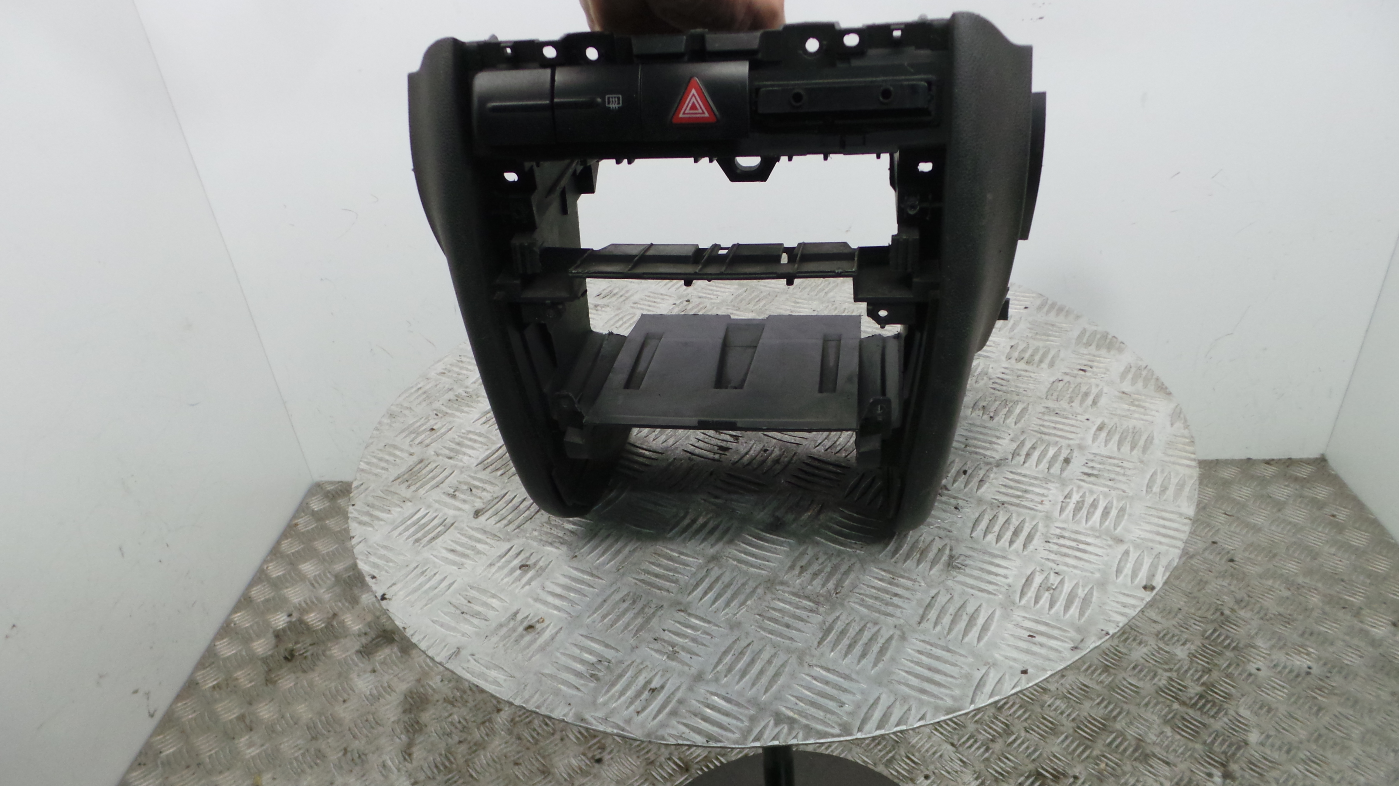 Consola central Tablier  1M0863243 - SEAT LEON (1M1)-36410262