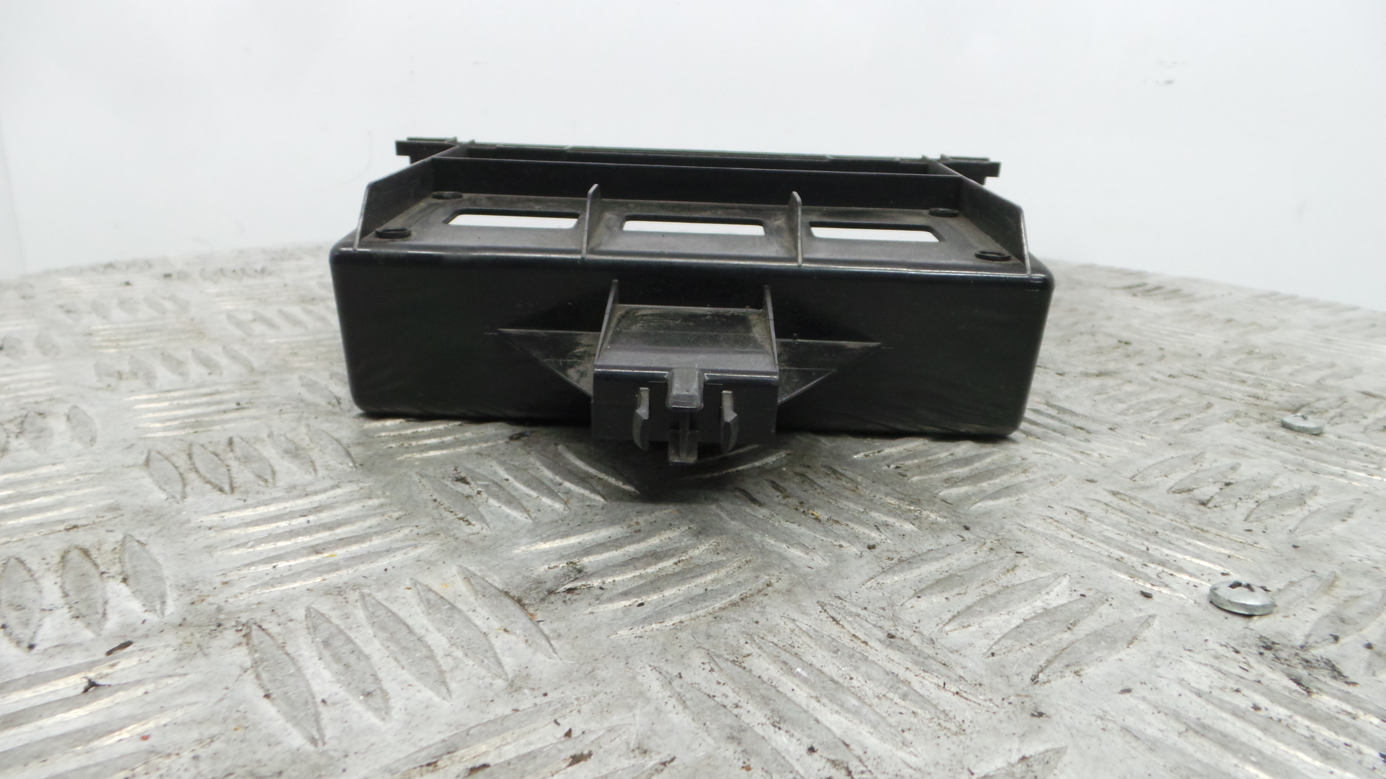 Porta Luvas  6Q0857919A - VW POLO (9N_, 9A_)-36410396