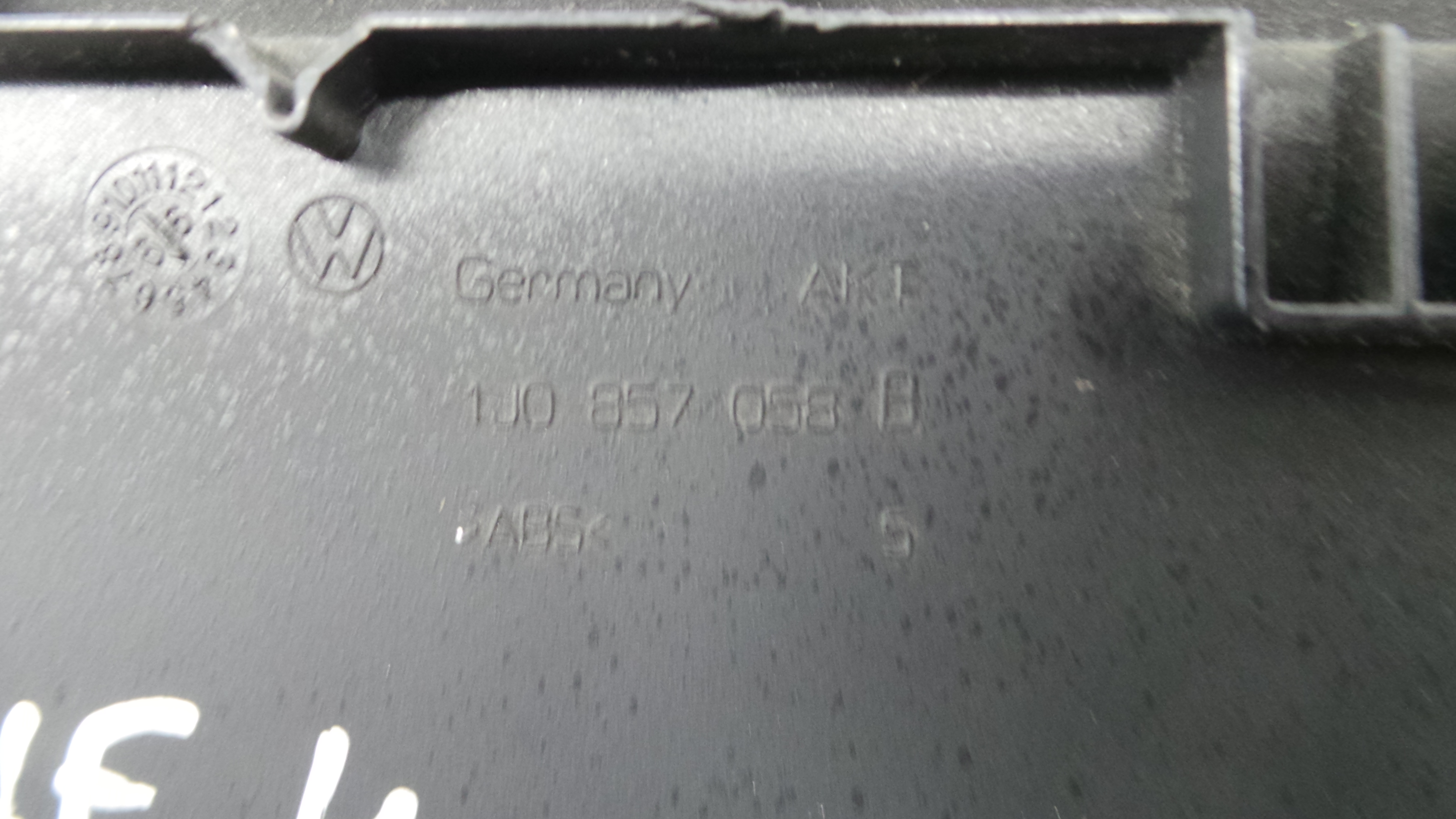 Porta Luvas 1J0857058B - VW GOLF IV (1J1), GOLF Mk IV (1J1)-36410593