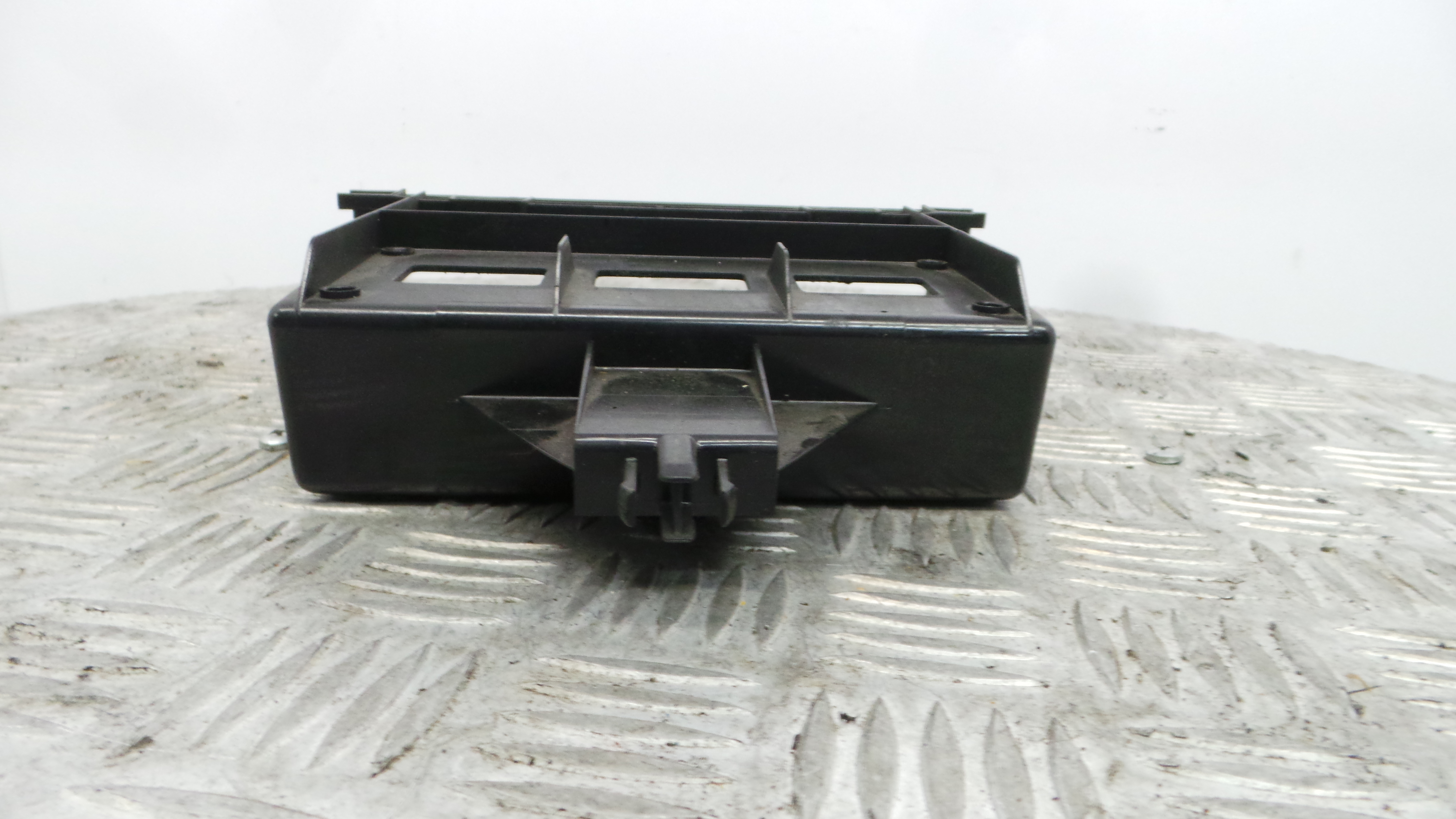 Porta Luvas 6Q0857919A - VW POLO V (6R1, 6C1)-36410600