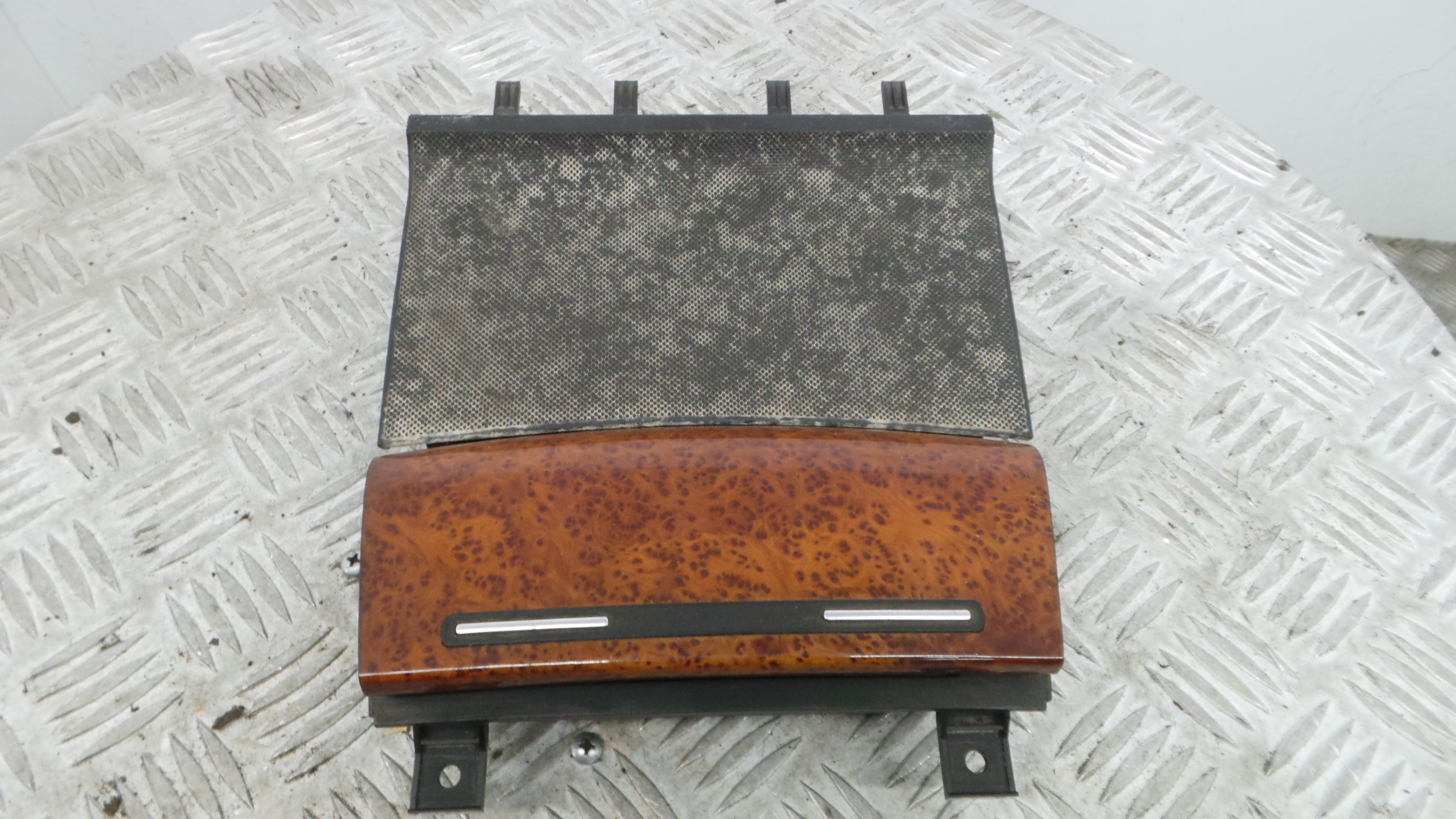 Cinzeiro 8P0864147 - AUDI A3 (8P1)-36410649