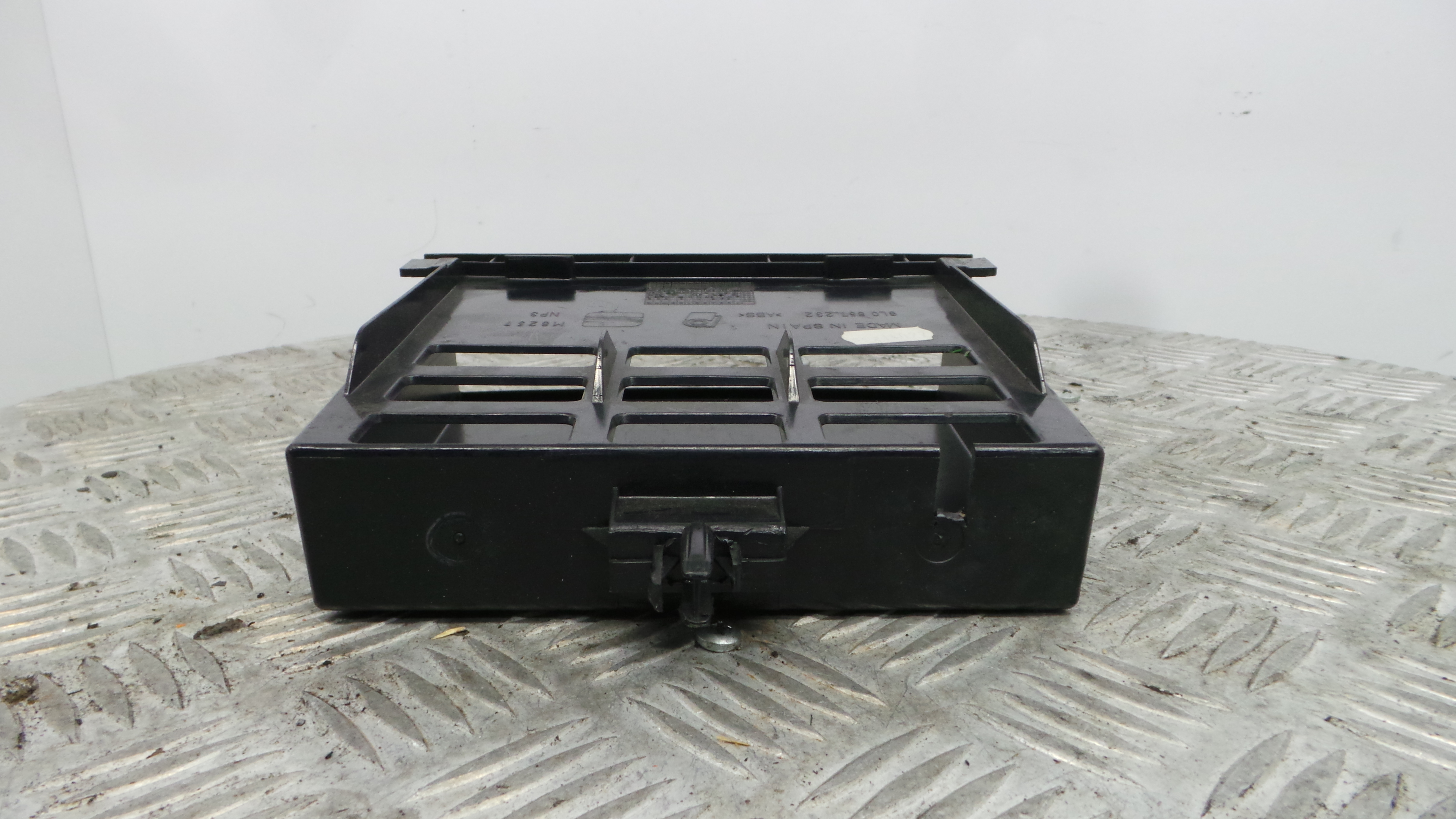 Porta Luvas  6L0857232 - SEAT IBIZA III (6L1), IBIZA Mk III (6L1)-36410670