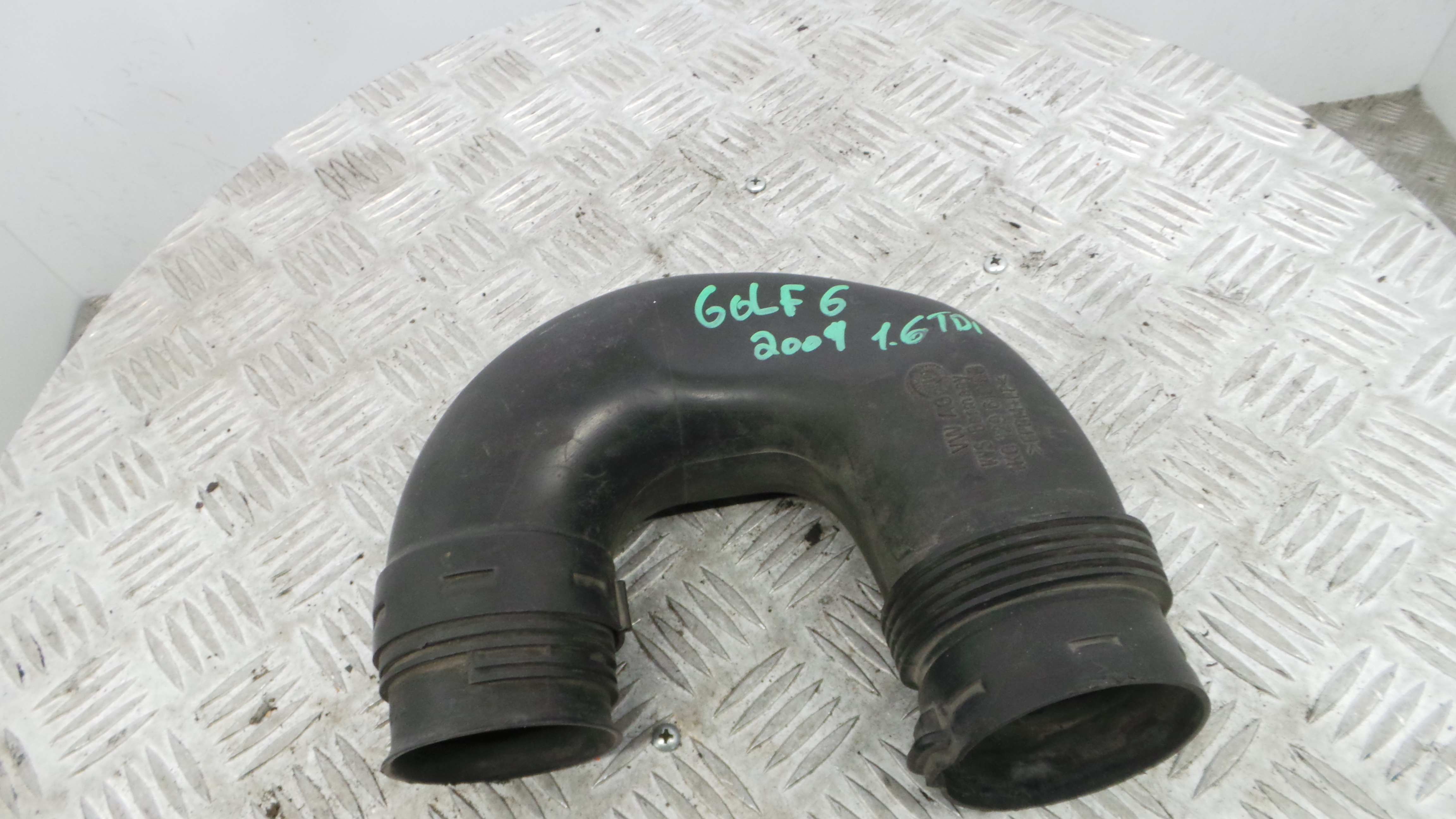 Tubo Caixa Filtro Ar 1K0129618BQ - VW GOLF VI (5K1)-36410984 Tubo Caixa Filtro Ar 1K0129618BQ - VW GOLF VI (5K1)-36410984