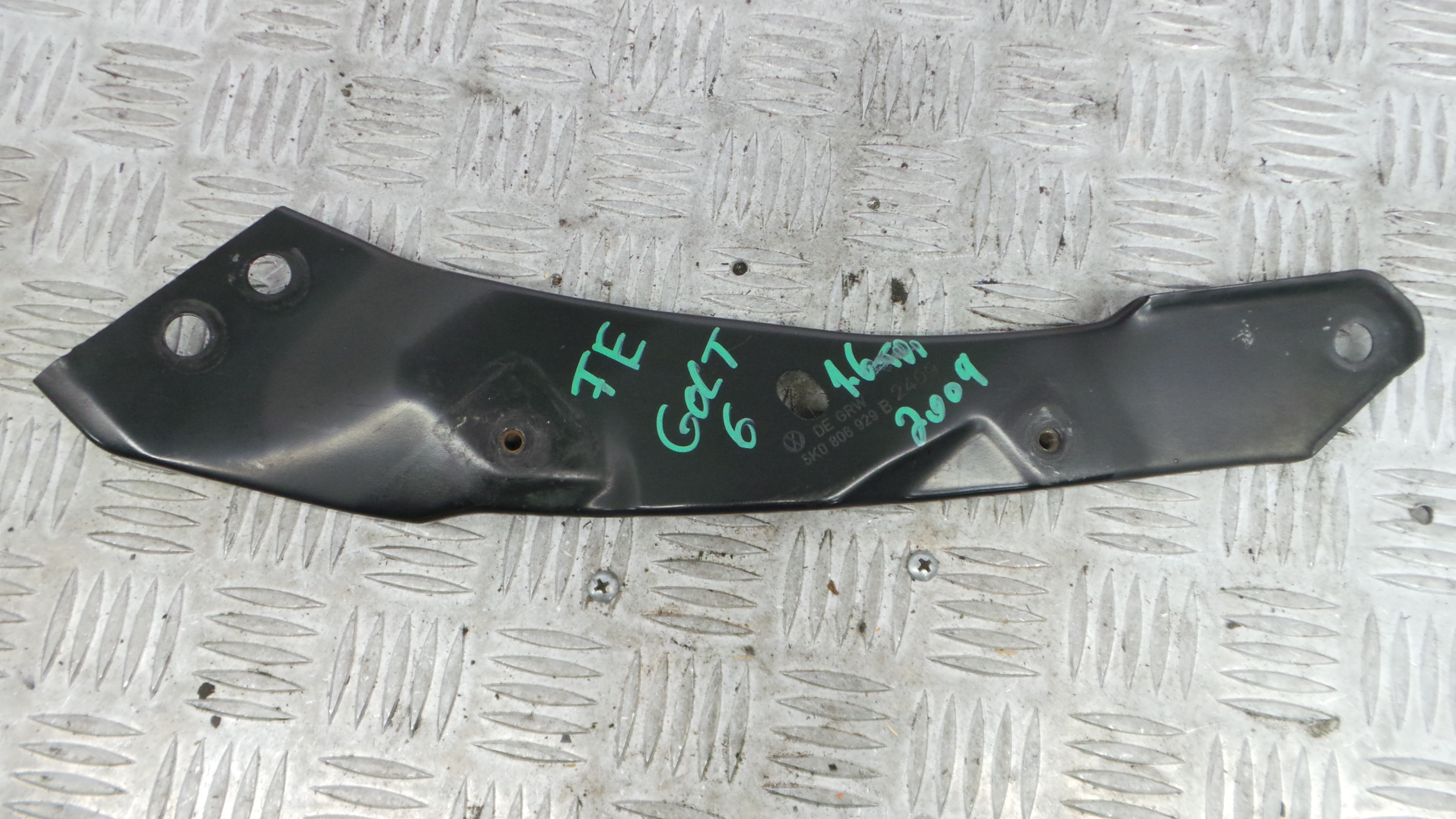 Suporte de Radiador 5K0806929B - VW GOLF VI (5K1)-36411005