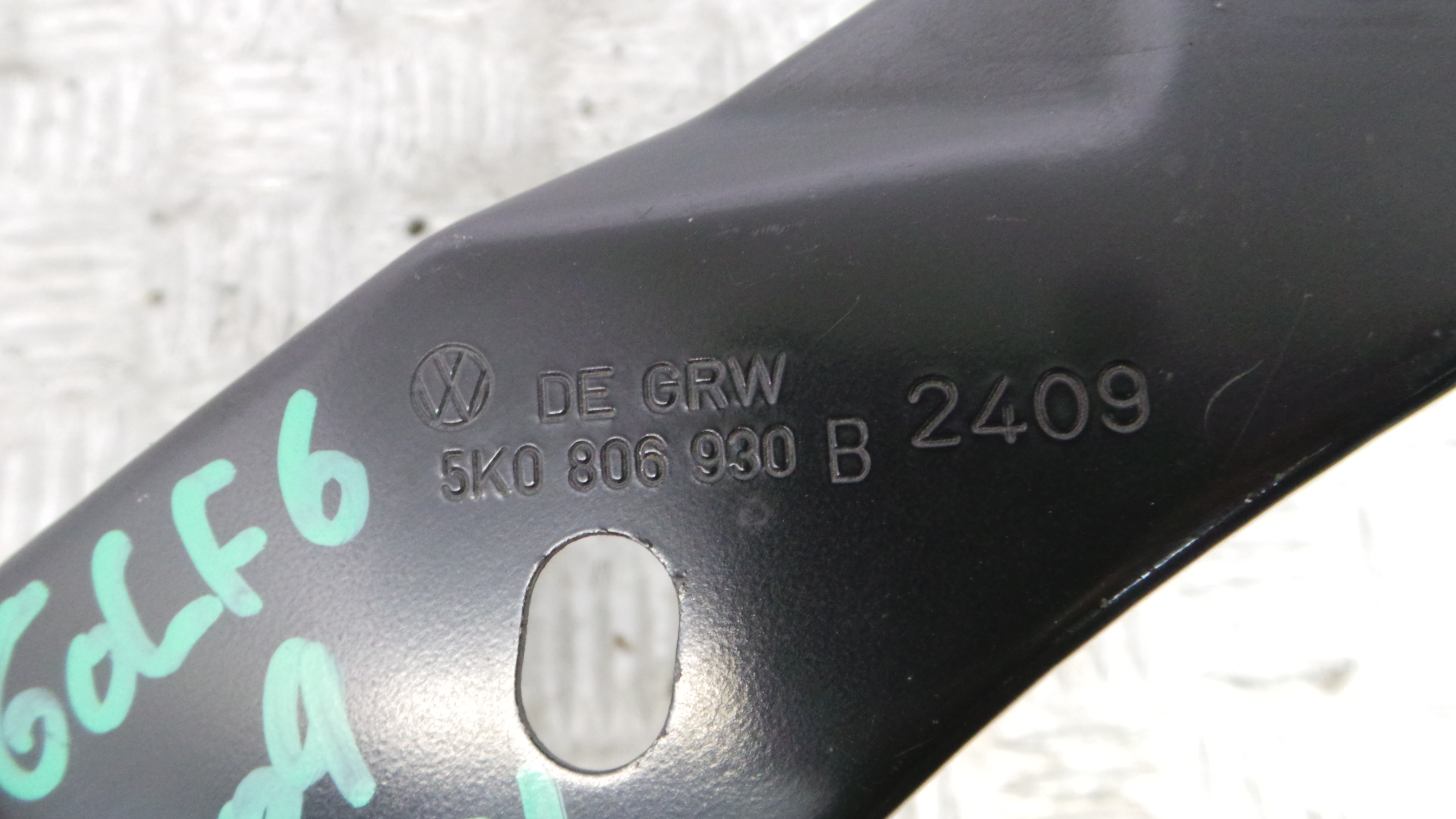 Suporte de Radiador 5K006930B - VW GOLF VI (5K1)-36411008