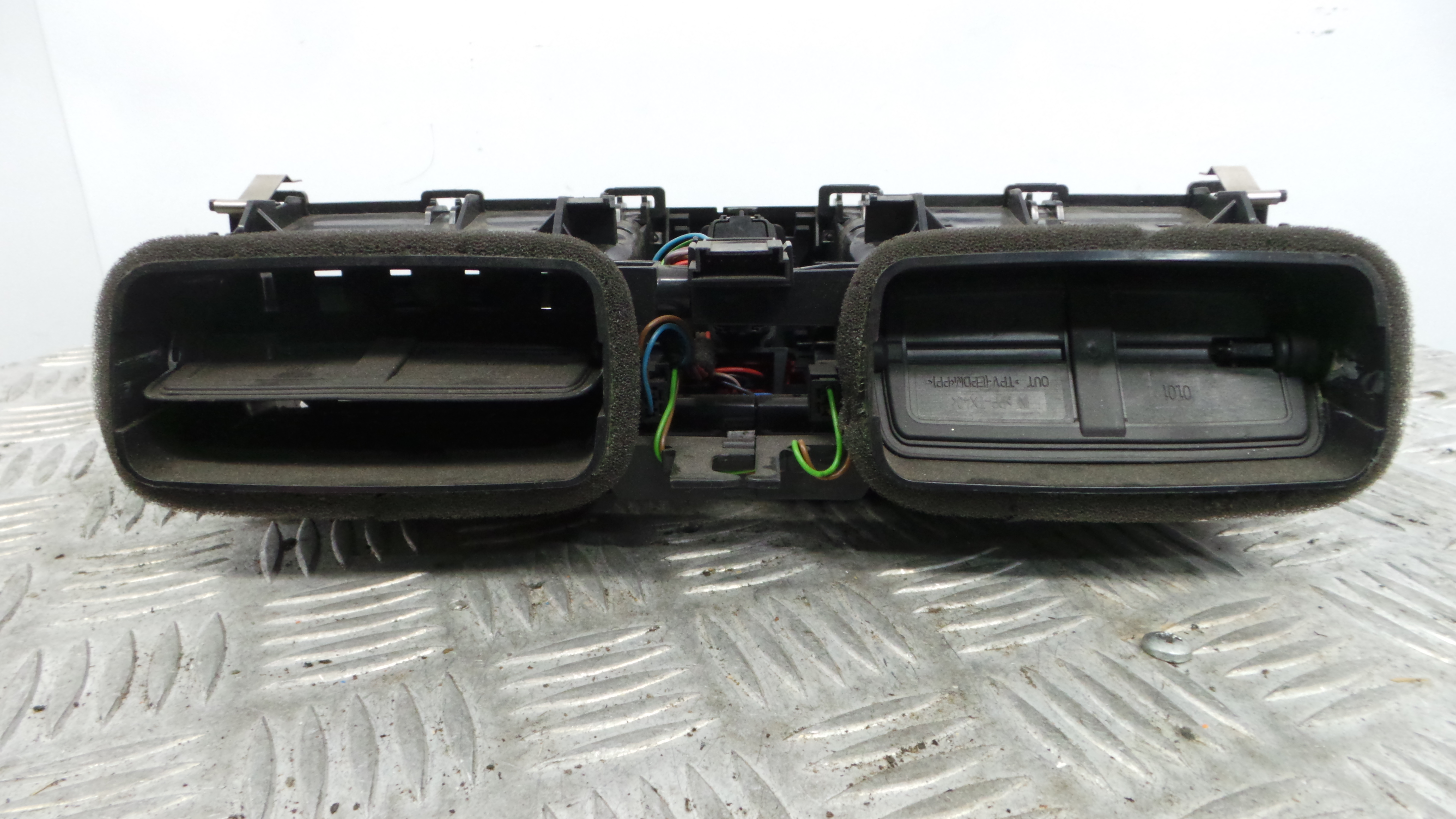 Grelha da Sofagem  920711613 - BMW 1 (F20), 1 Sports Hatch (F20)-36411085