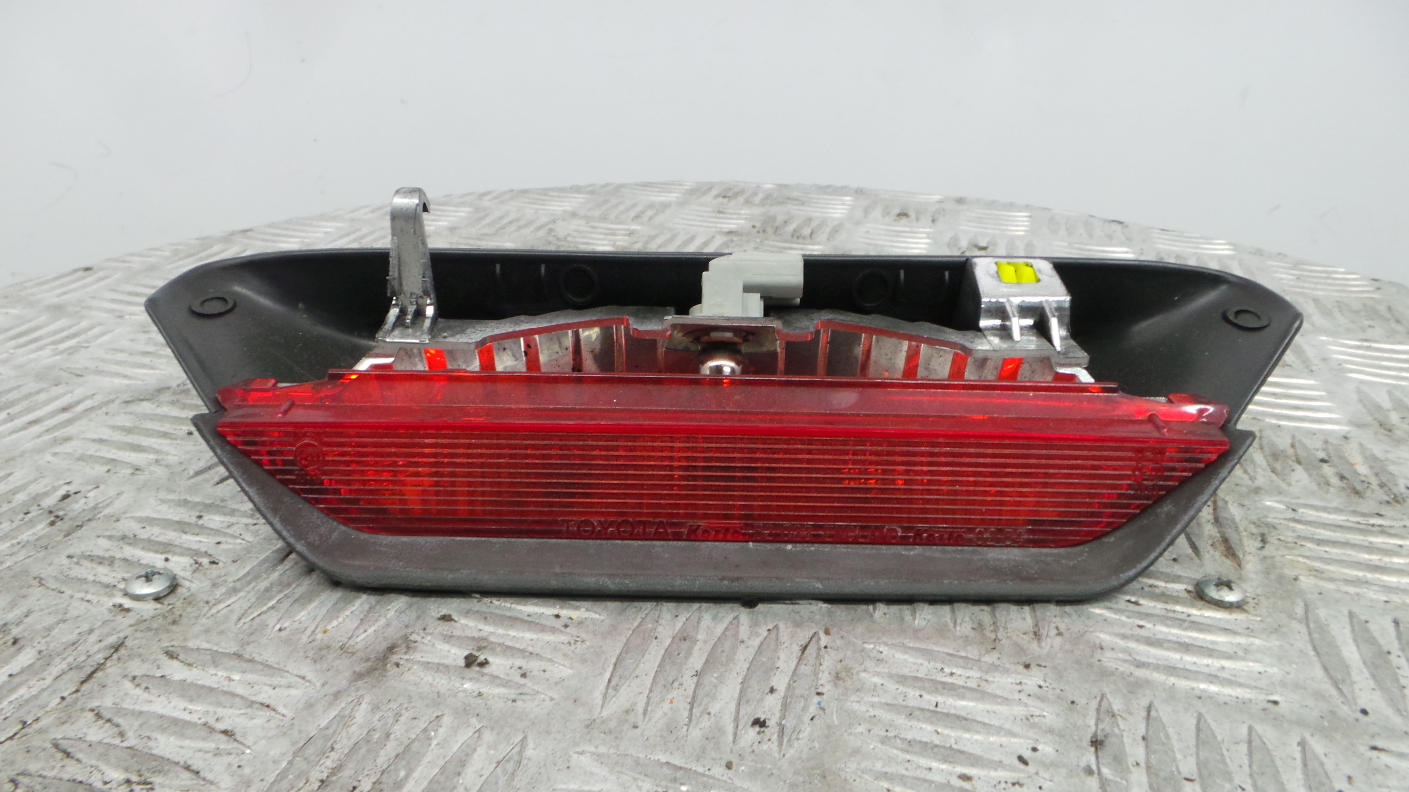 Farolim Stop Central / Luz de Stop Adicional 81570-0D011 - TOYOTA YARIS VERSO VAN (_P2_)-36411108