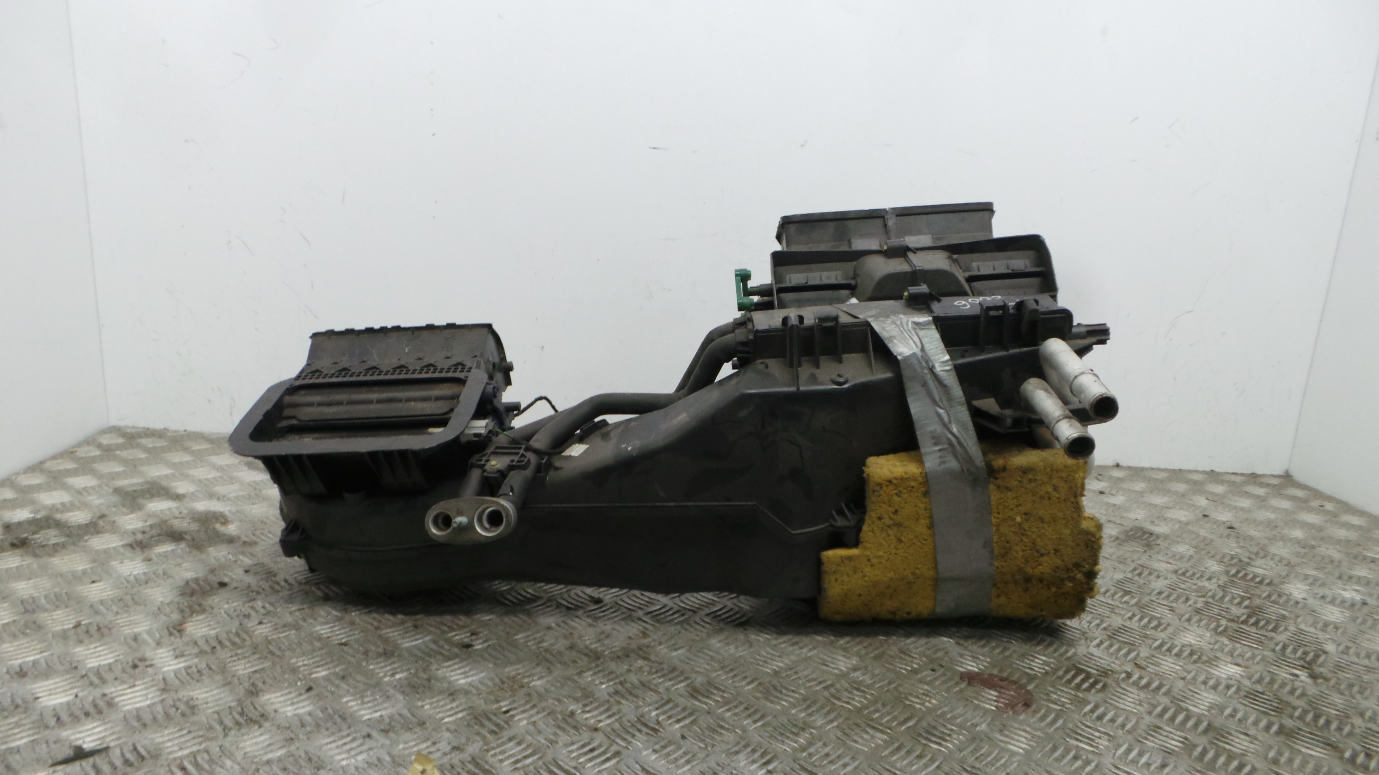 Caixa da Chauffage / Caixa da Sofagem 8E1820005J - AUDI A4 B7 (8EC)-36411115