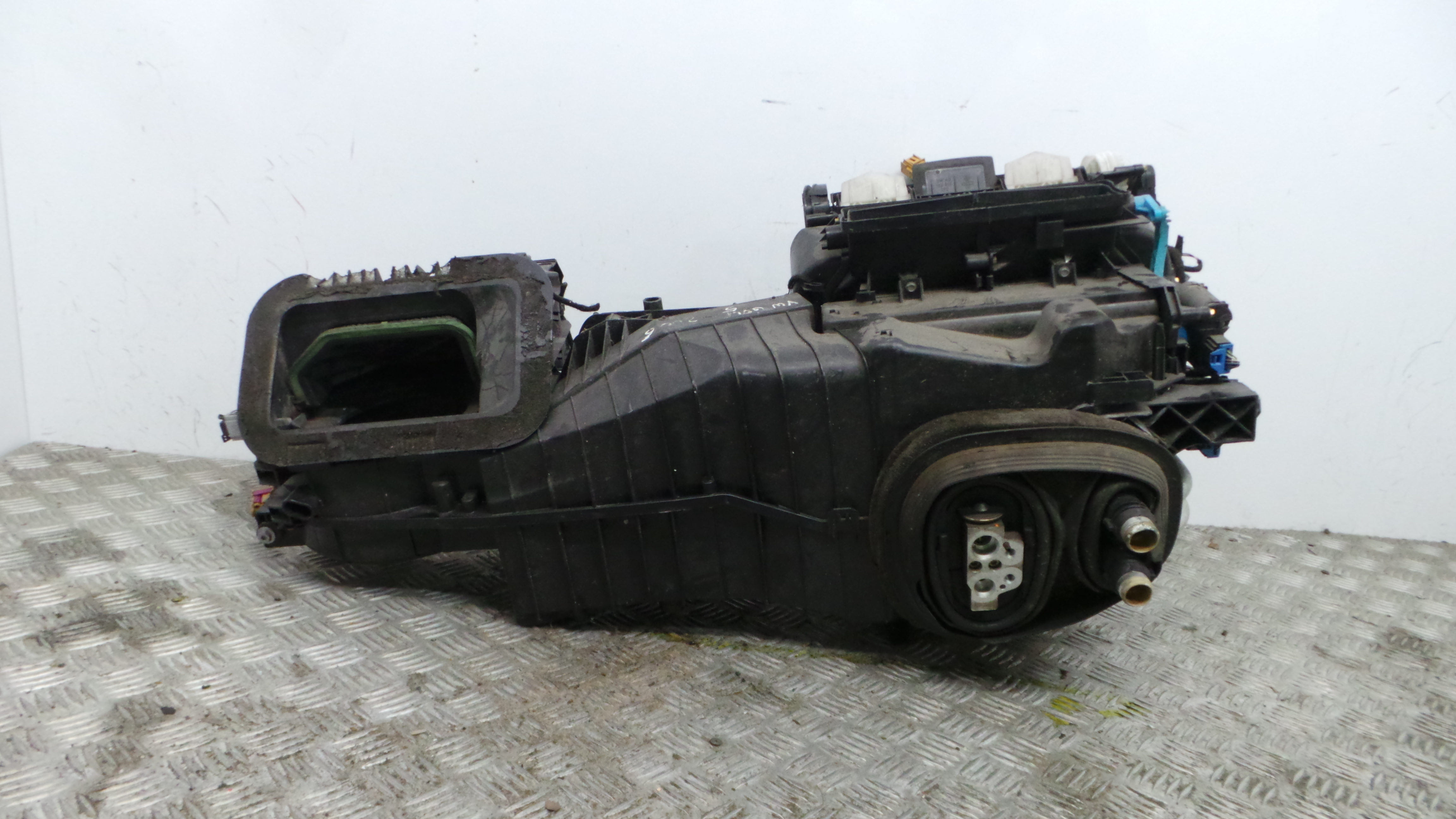 Caixa da Chauffage / Caixa da Sofagem 1K1820007C - VW GOLF V (1K1)-36411119