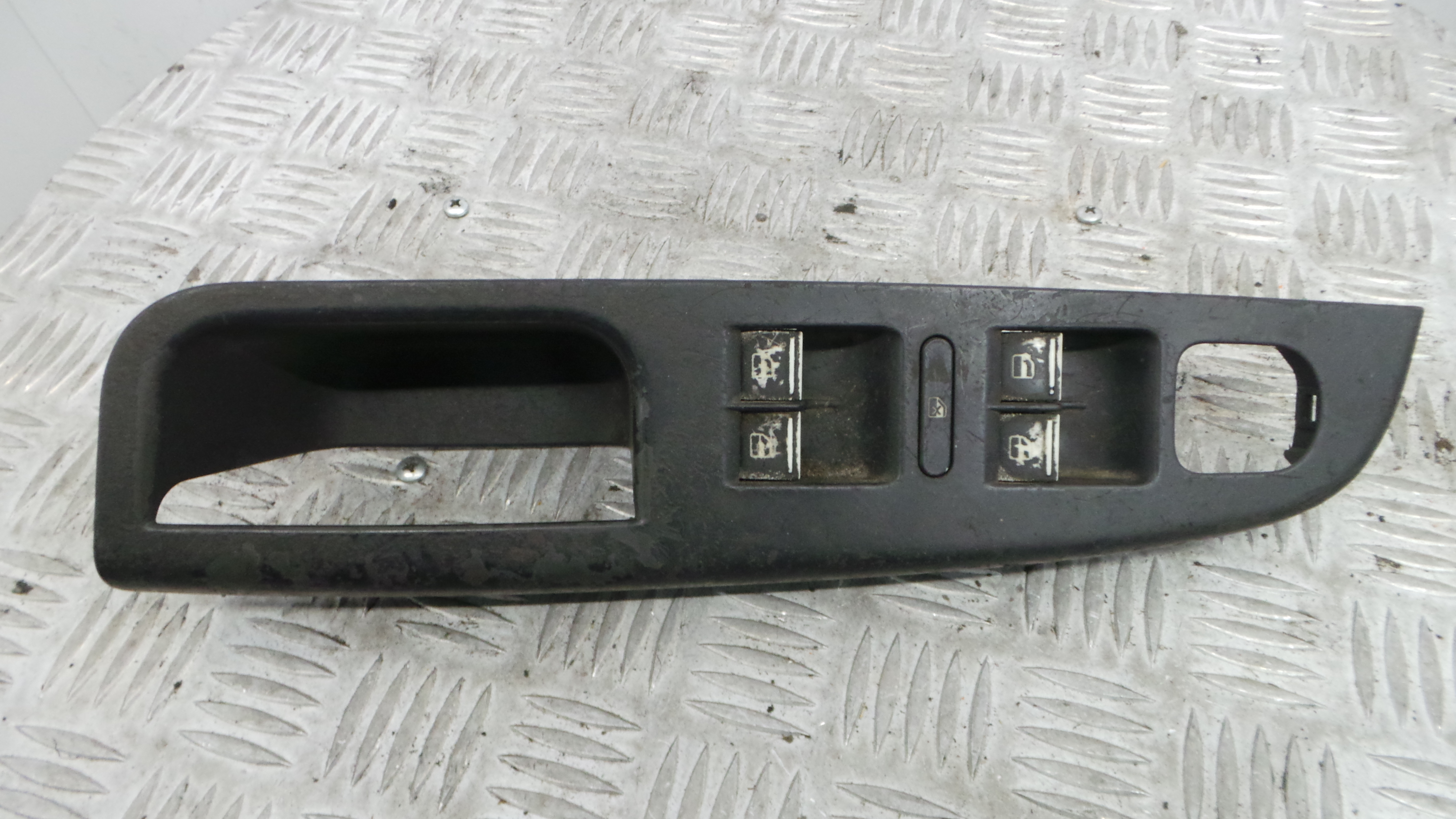 Interruptor / Comando Elevador Vidro Frente Esq  1K4868049B - VW GOLF V (1K1)-36413843