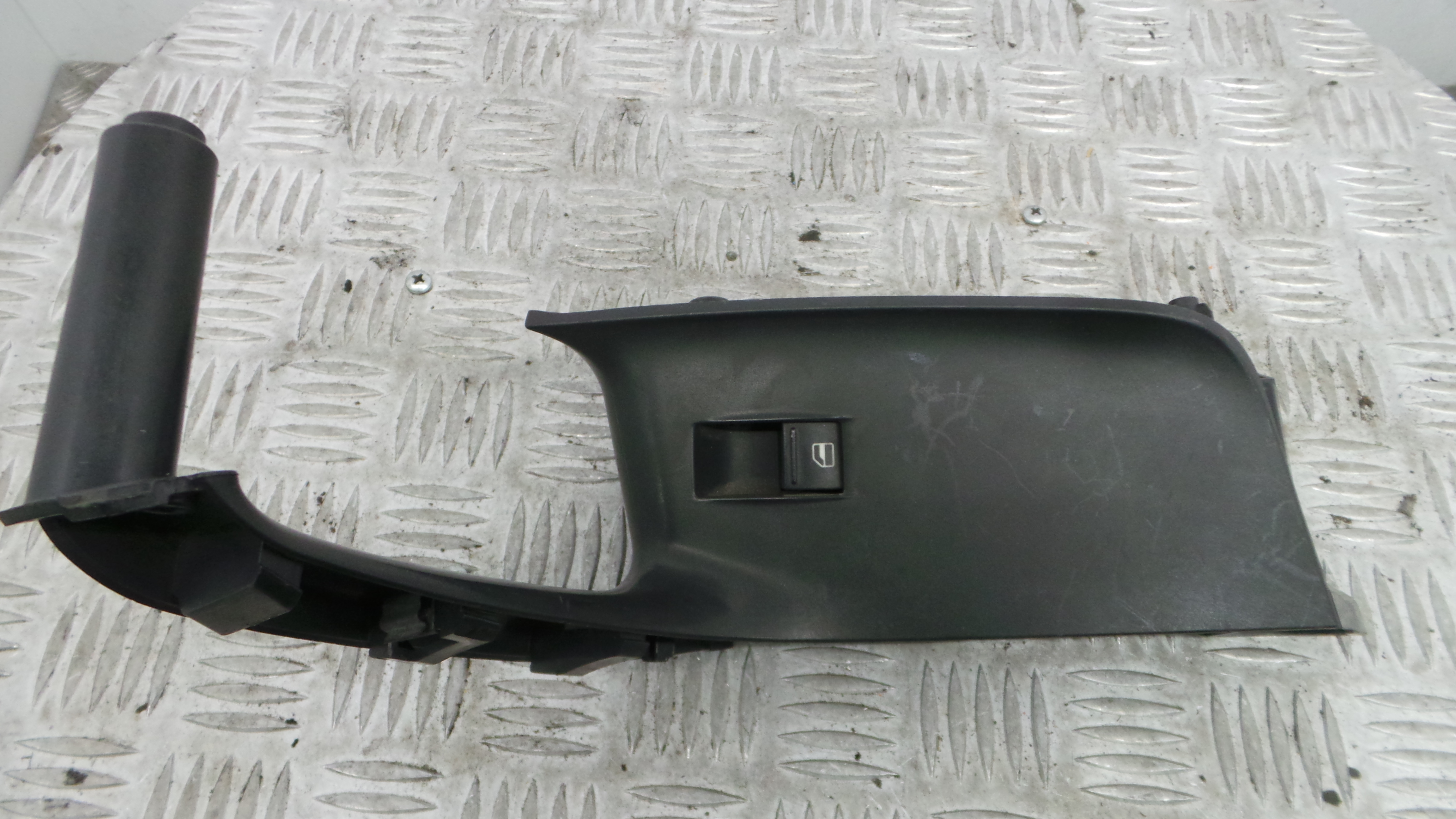 Interruptor / Comando Elevador Vidro Frente Dto 6J1867180 - SEAT IBIZA IV (6J5, 6P1), IBIZA Mk IV (-36413850 Interruptor / Comando Elevador Vidro Frente Dto 6J1867180 - SEAT IBIZA IV (6J5, 6P1), IBIZA Mk IV (-36413850