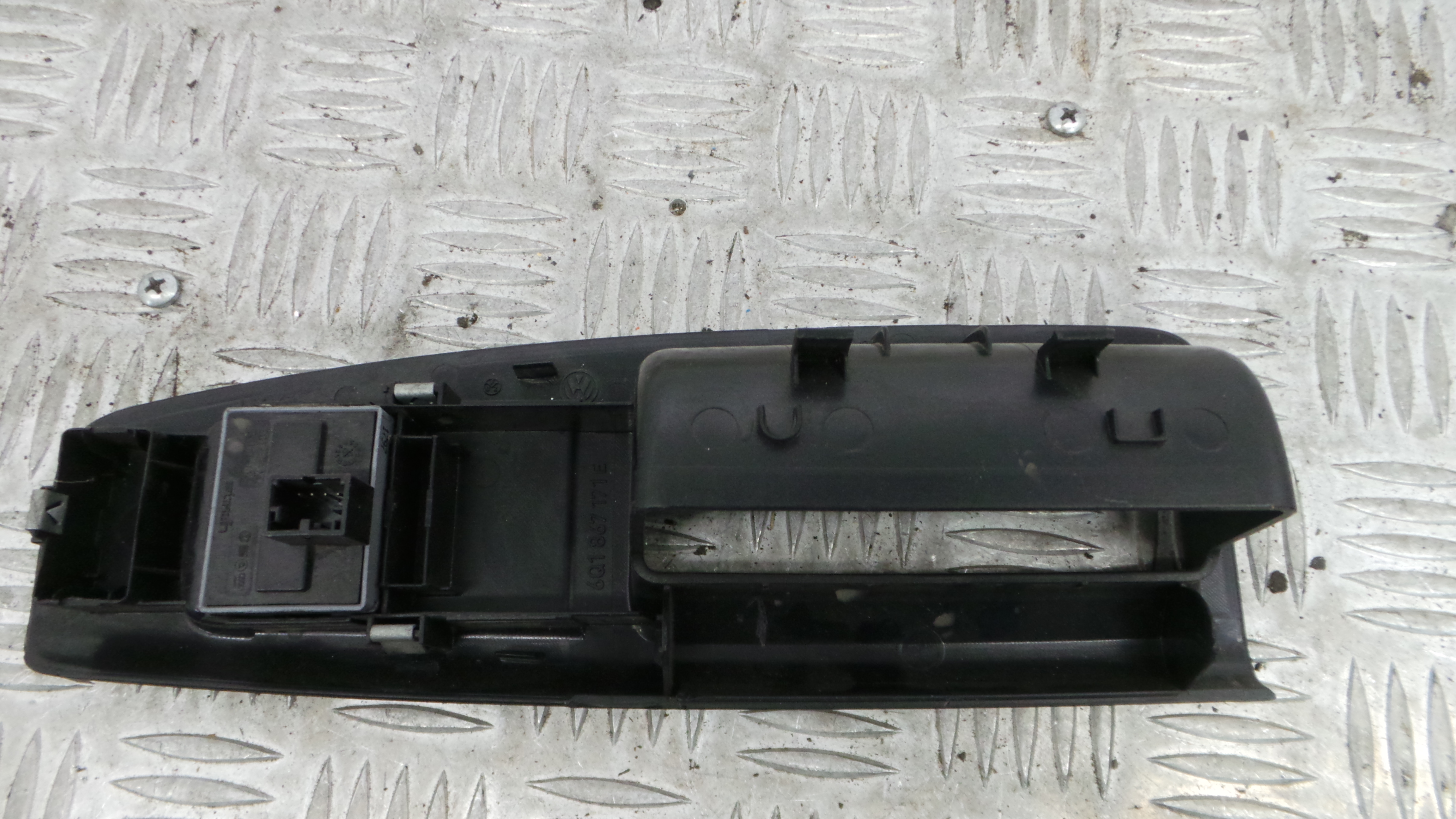 Interruptor / Comando Elevador Vidro Frente Esq 6Q1867171E - VW POLO (9N_, 9A_)-36413969