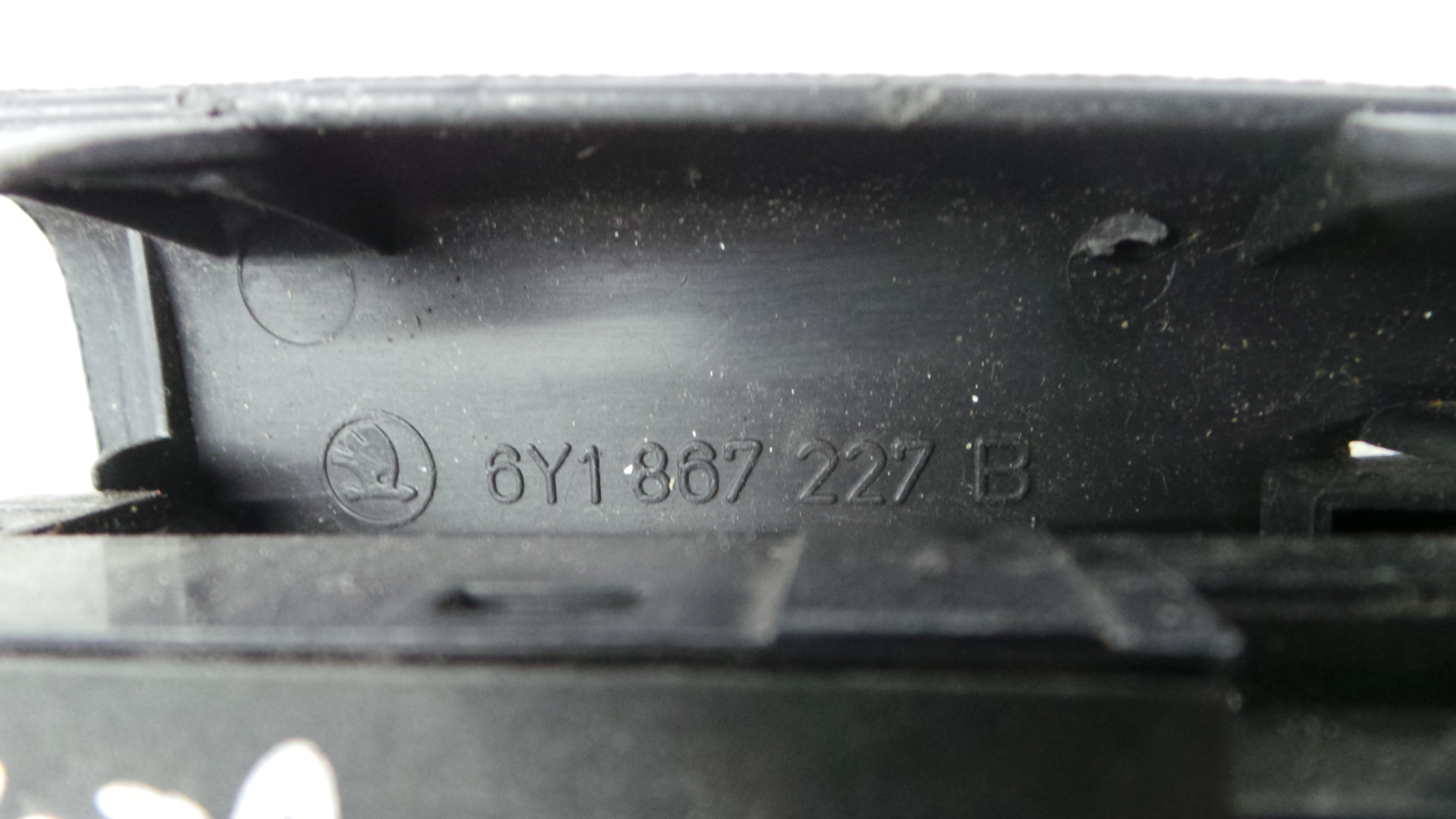 Interruptor / Comando Elevador Vidro Frente Esq  6Y1867227B - SKODA FABIA I (6Y2)-36413972