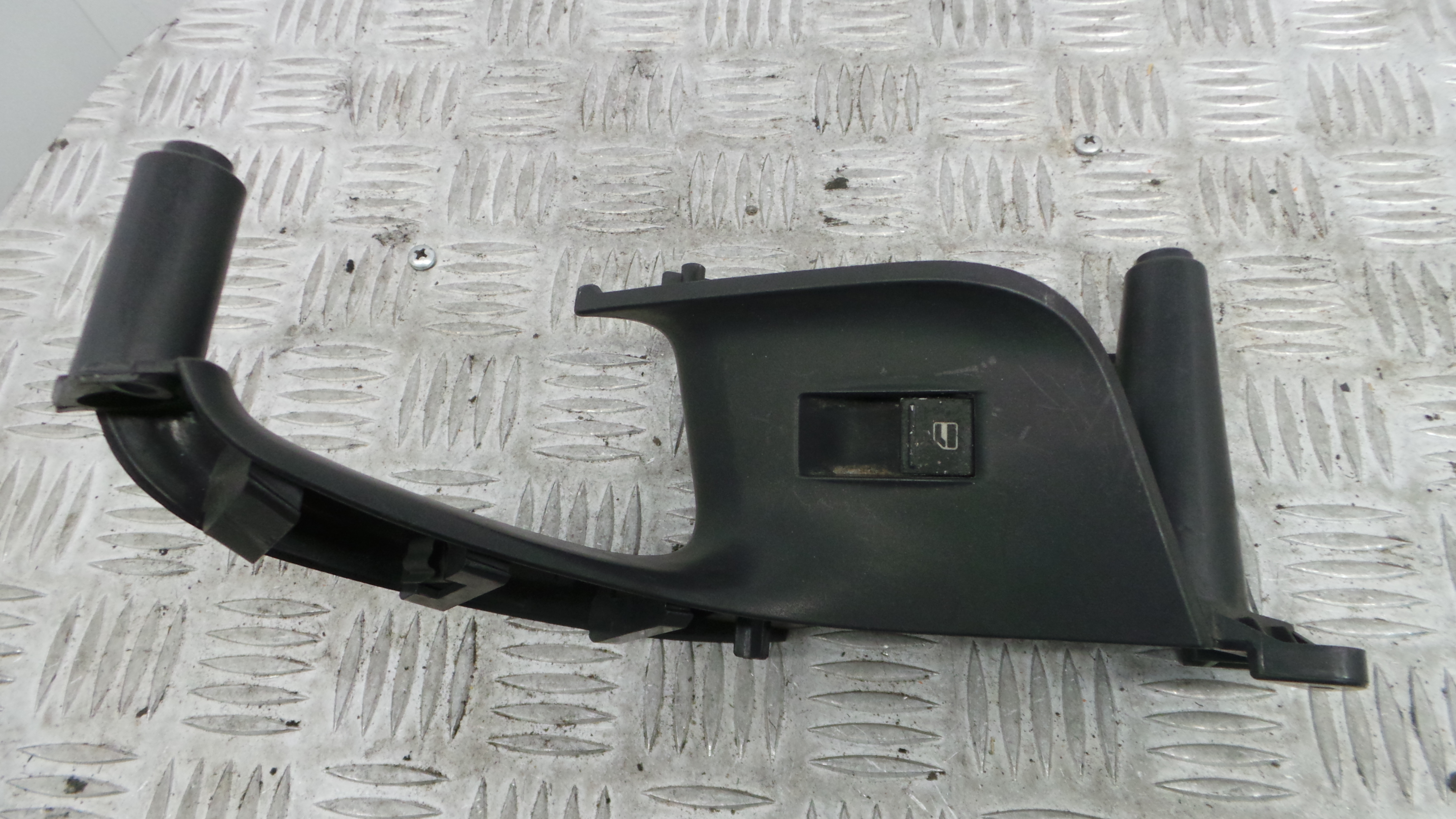 Interruptor / Comando Elevador Vidro Trás Dto 6J4867126A - SEAT IBIZA IV (6J5, 6P1), IBIZA Mk IV (6-36413987