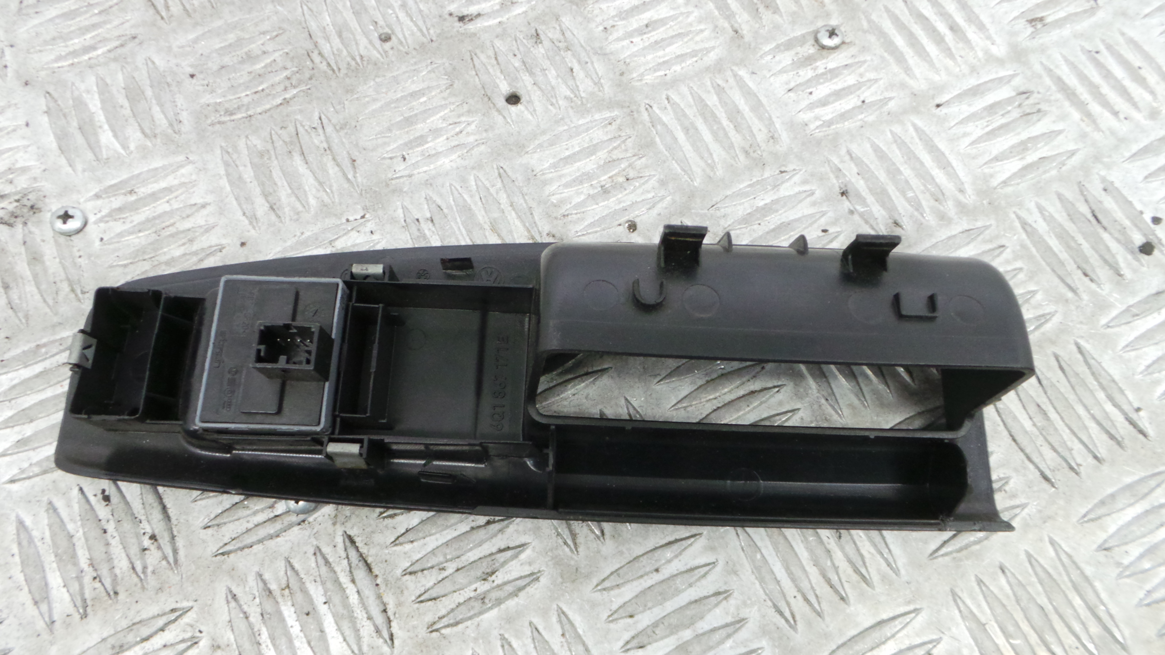 Interruptor / Comando Elevador Vidro Frente Esq 6Q1867171E - VW POLO (9N_, 9A_)-36414008