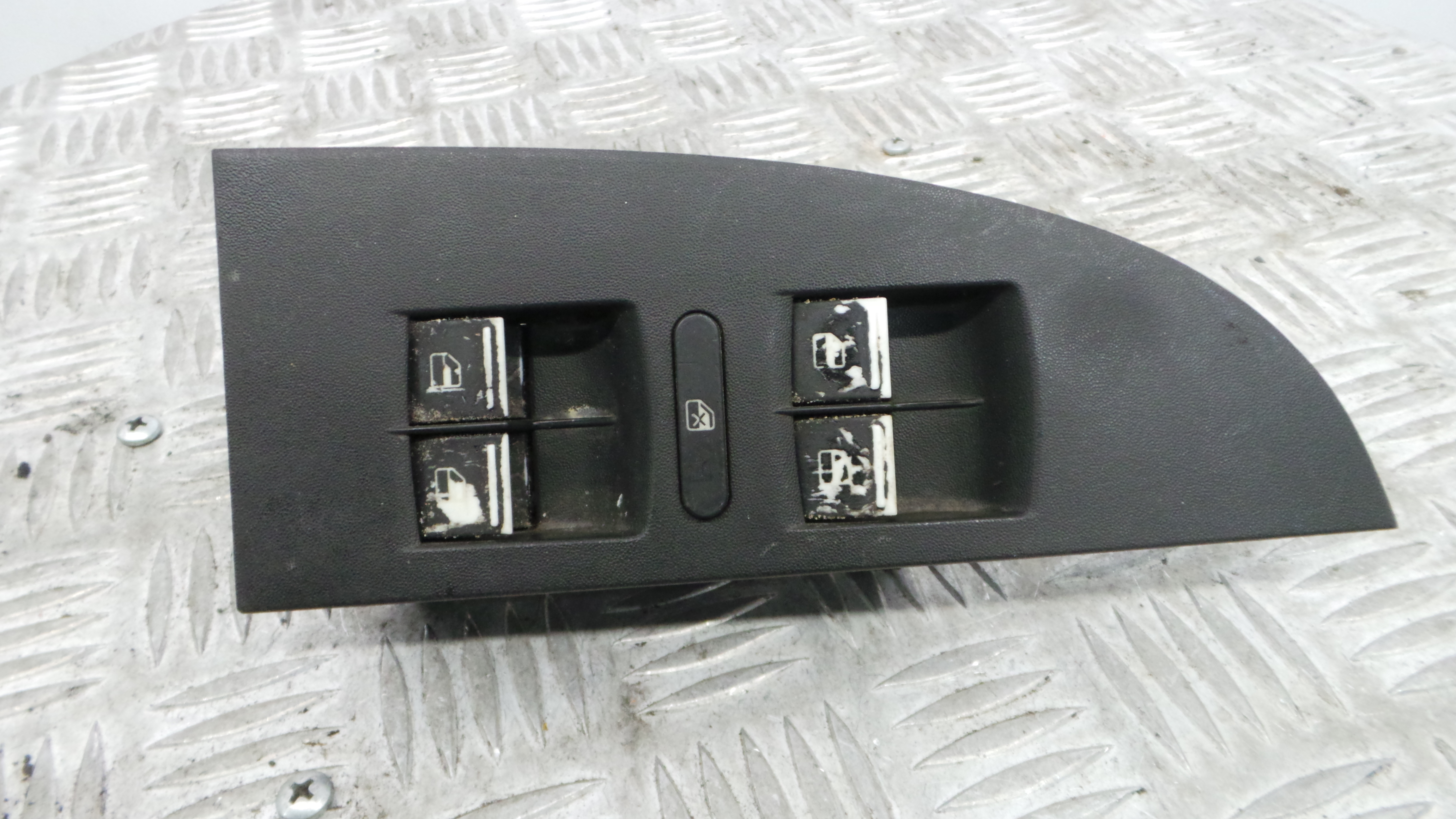 Interruptor / Comando Elevador Vidro Frente Esq  1P1867171A - SEAT LEON (1P1)-36414057