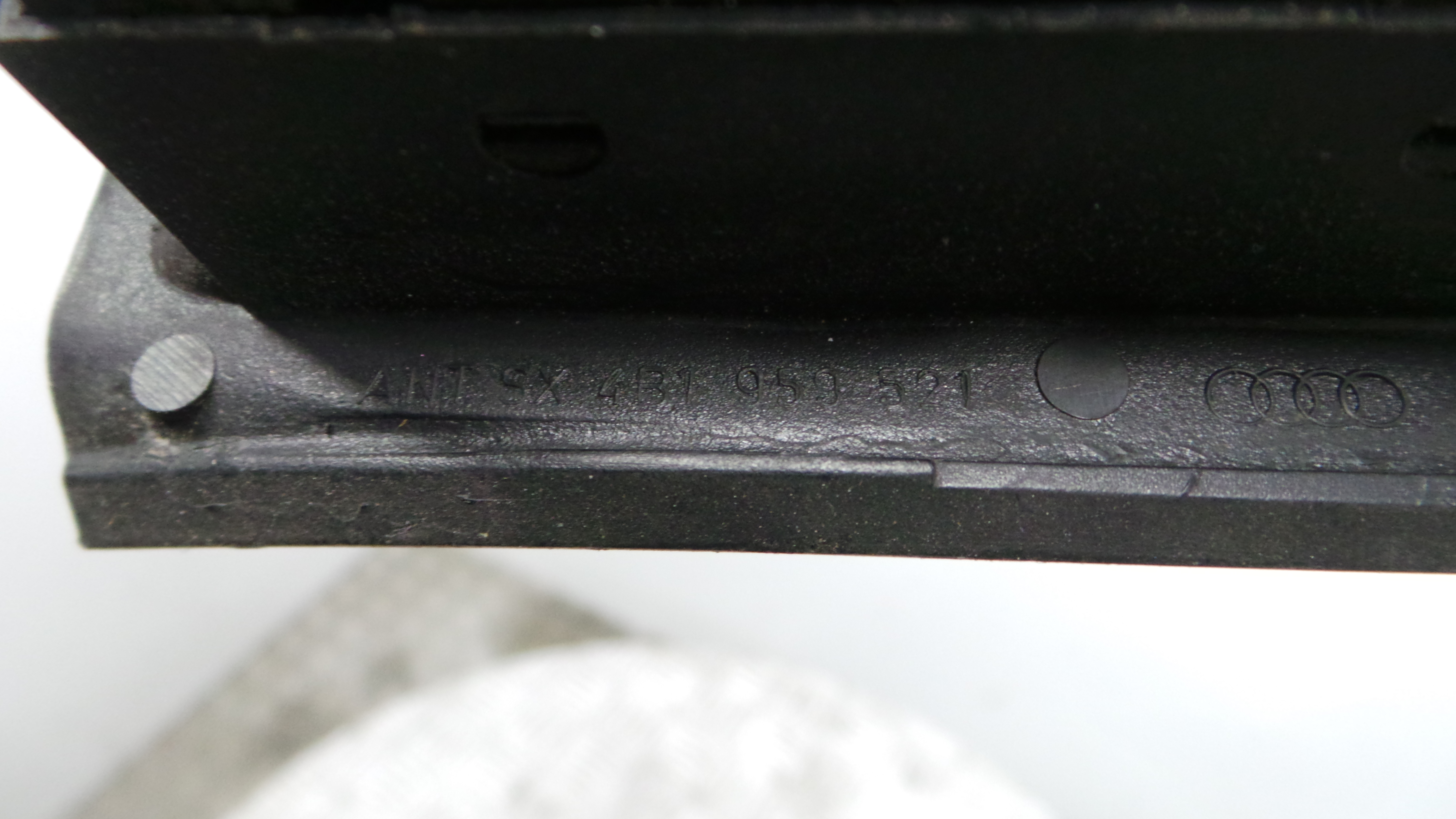 Interruptor / Comando Elevador Vidro Frente Esq  4B1959521 - AUDI A6 C5 (4B2)-36414137