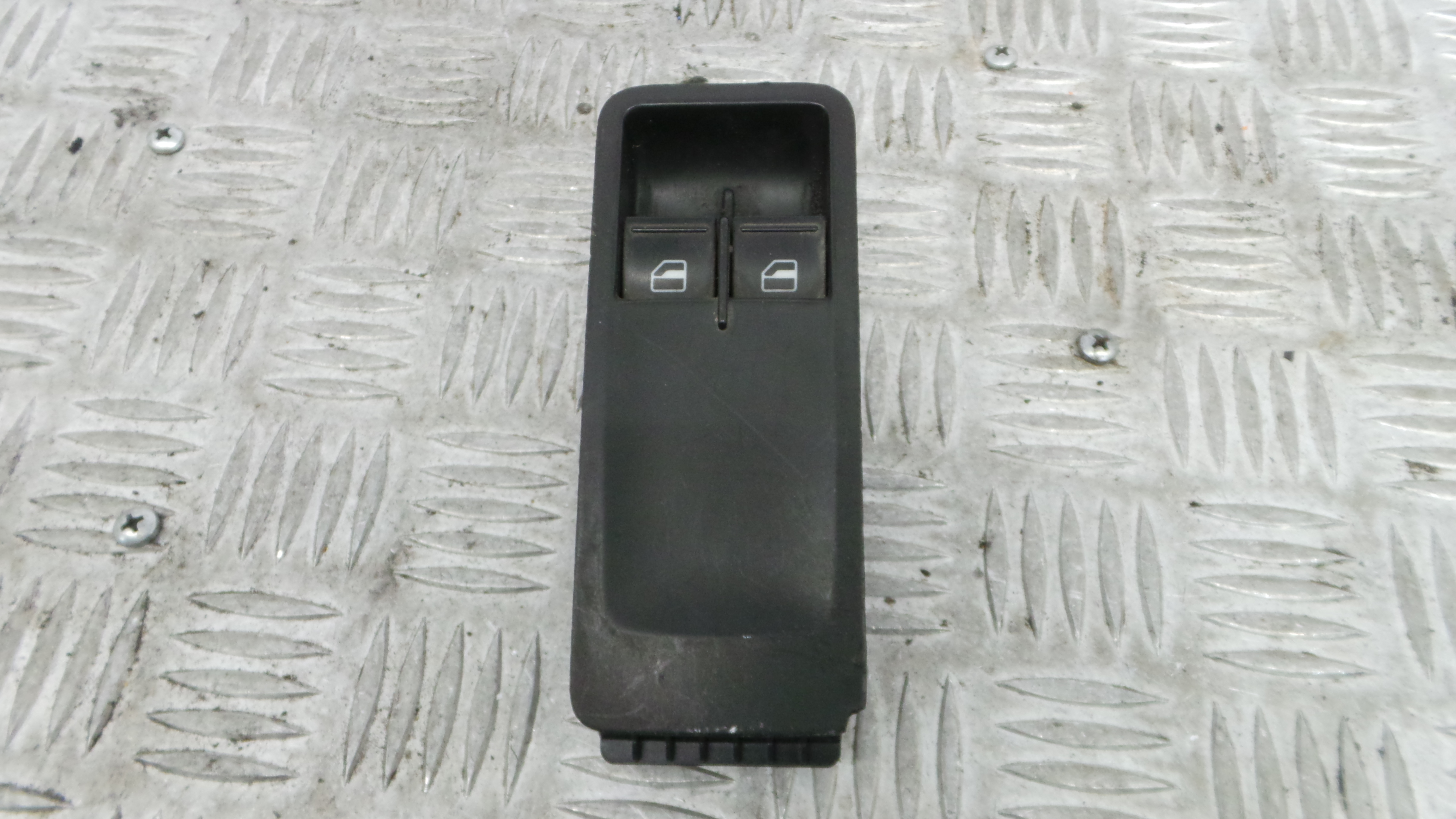 Interruptor / Comando Elevador Vidro Frente Esq  6R0867255C - VW POLO V (6R1, 6C1)-36414151