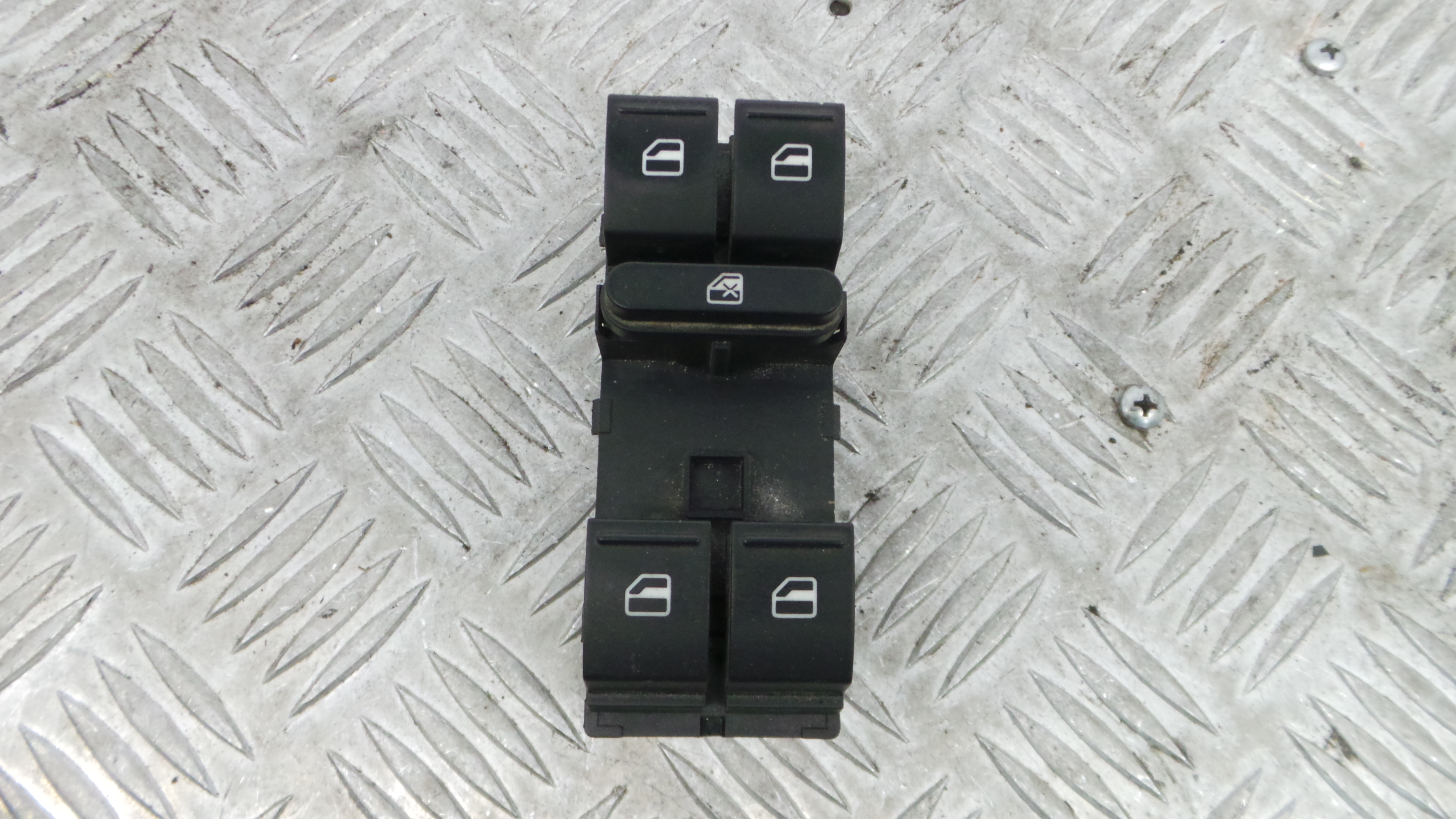 Interruptor / Comando Elevador Vidro Frente Esq  1K4959857B - SEAT IBIZA IV (6J5, 6P1), IBIZA Mk IV -36414184