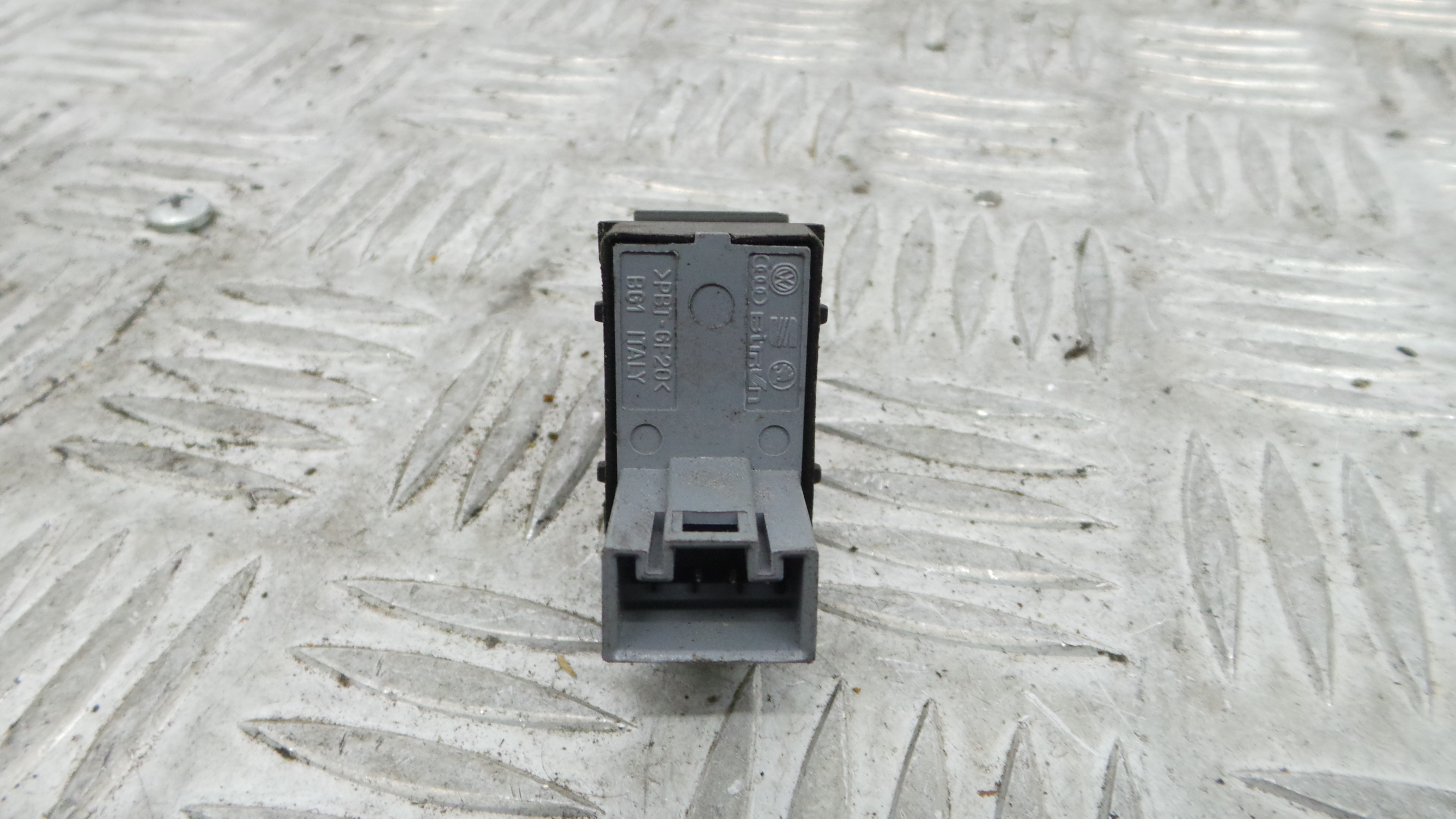 Interruptor / Comando Elevador Vidro Frente Dto  7L6959855B - SEAT IBIZA IV (6J5, 6P1), IBIZA Mk IV -36414347