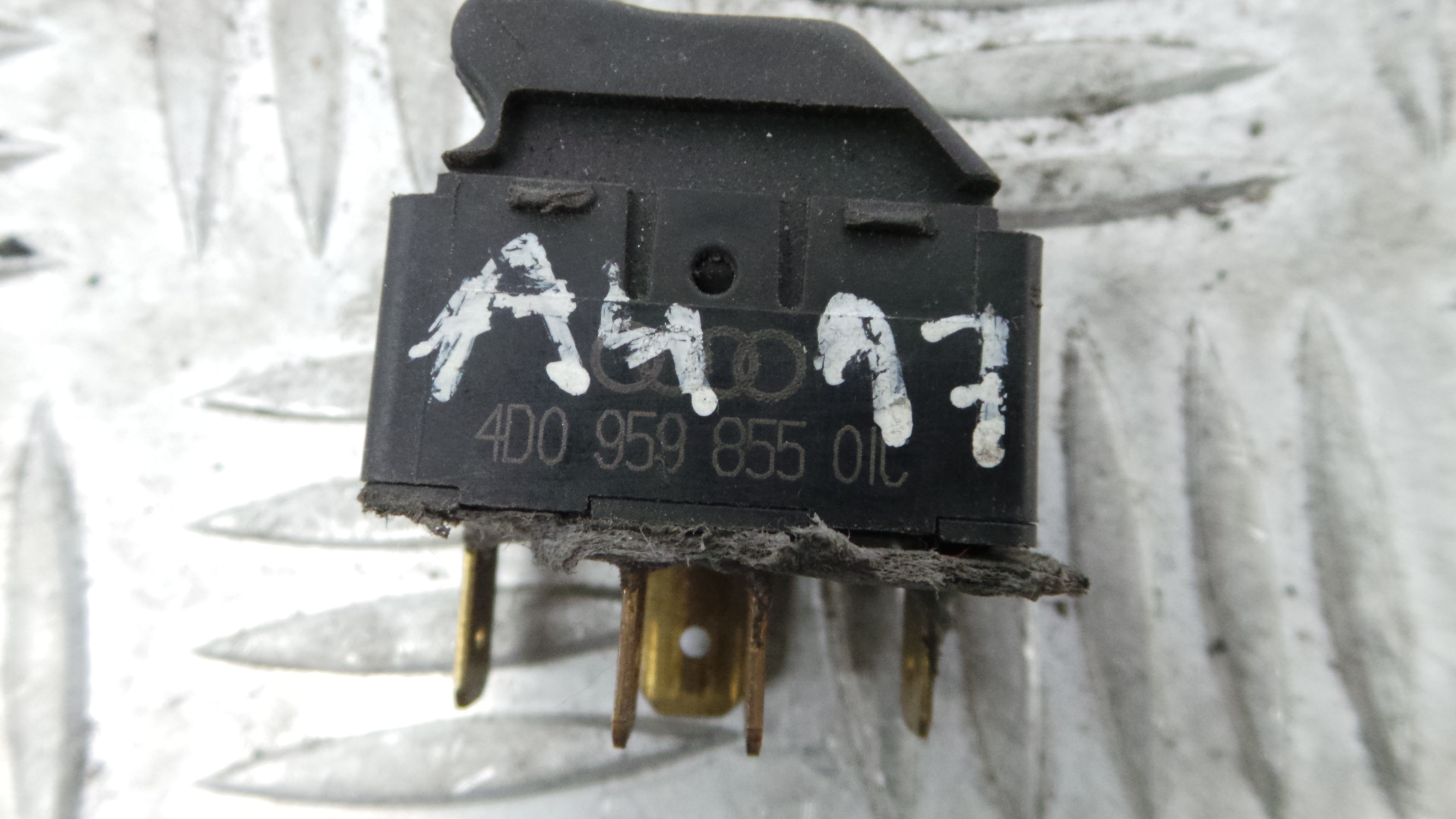 Interruptor / Comando Elevador Vidro Frente Dto 4D0959855 - AUDI A4 B5 (8D2)-36414359