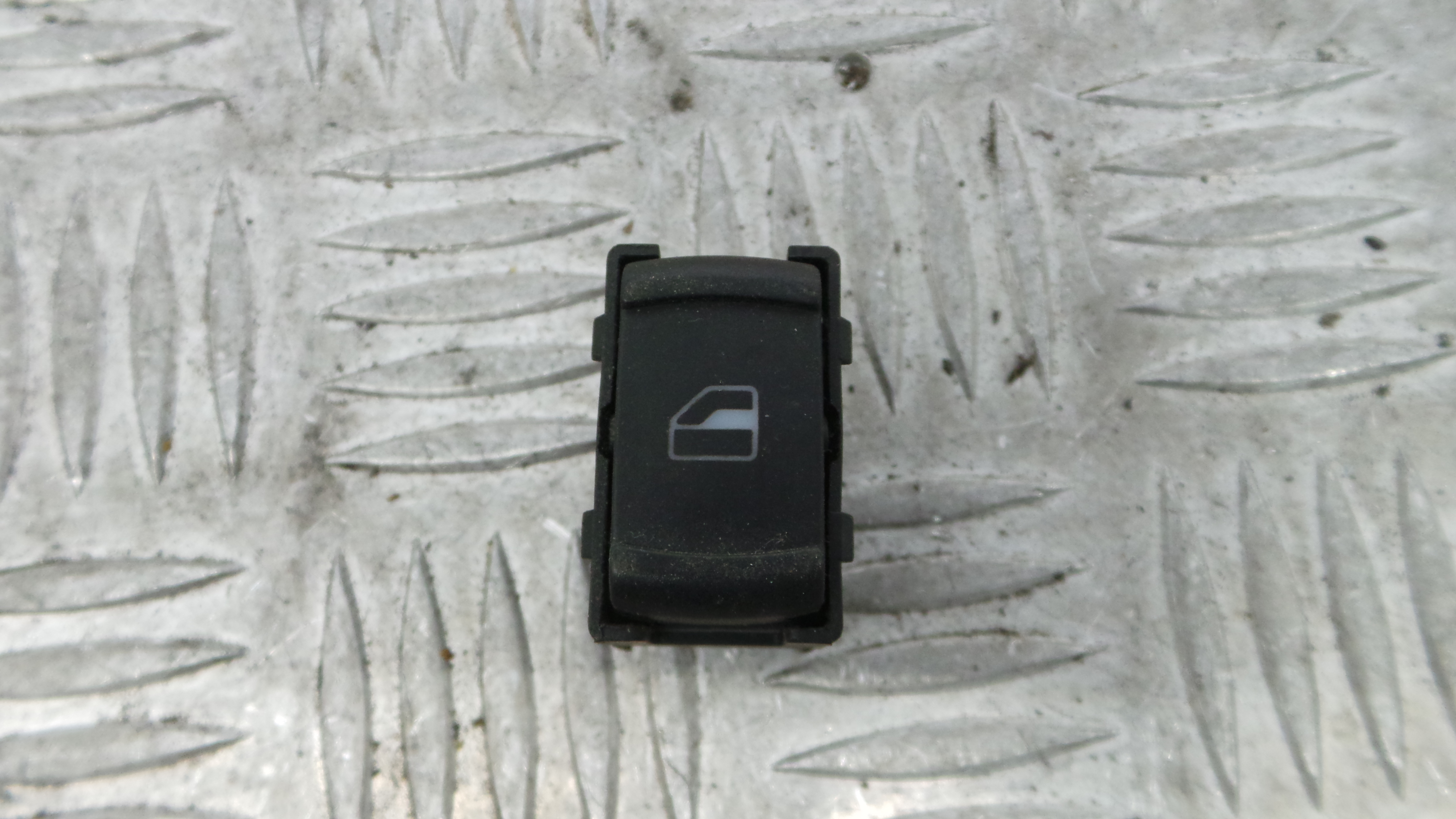 Interruptor / Comando Elevador Vidro Frente Dto  3B0959855B - VW BORA I (1J2)-36414389