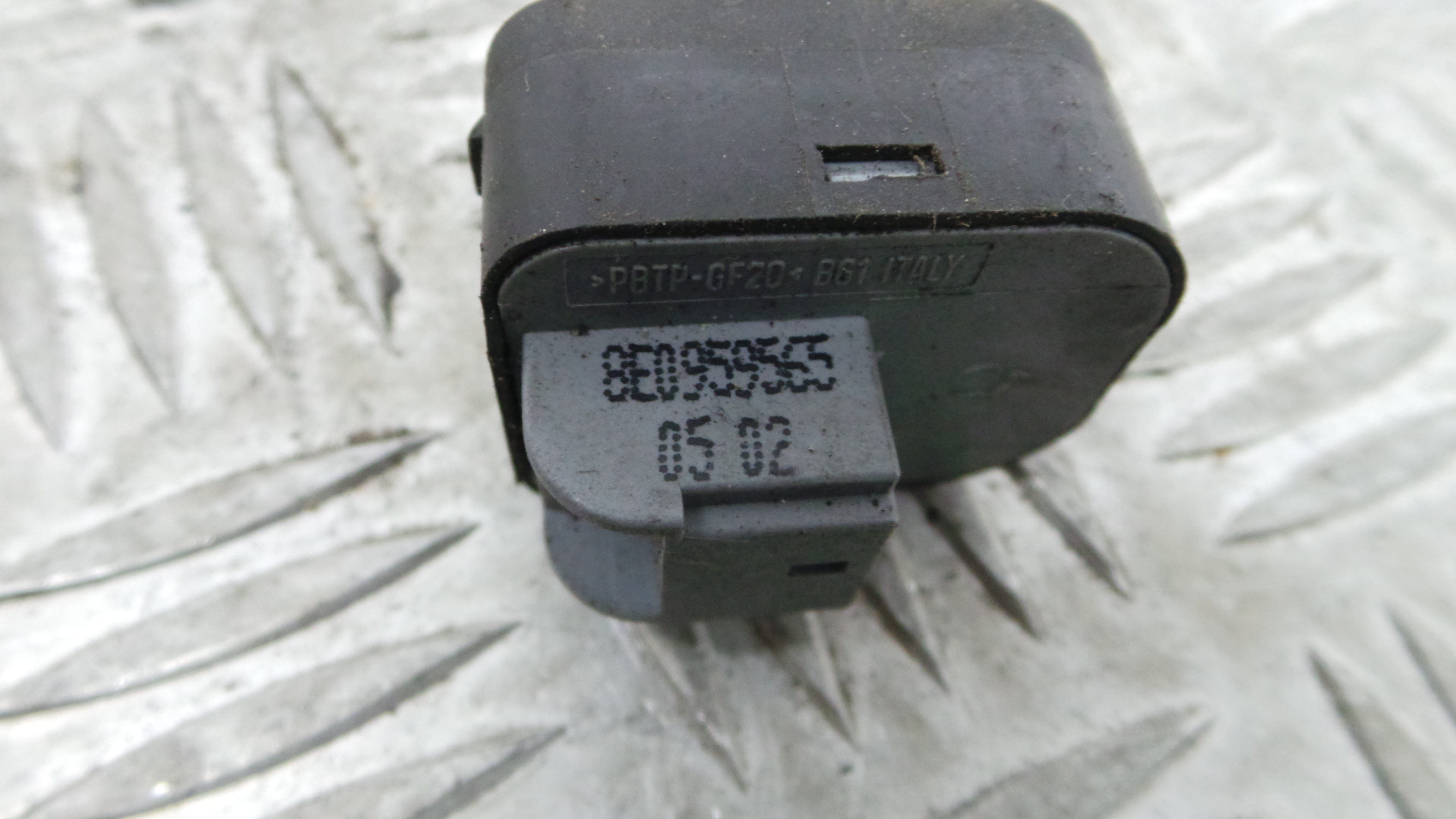 Comando Retrovisores 8E0959565 - AUDI A4 B7 (8EC)-36418336